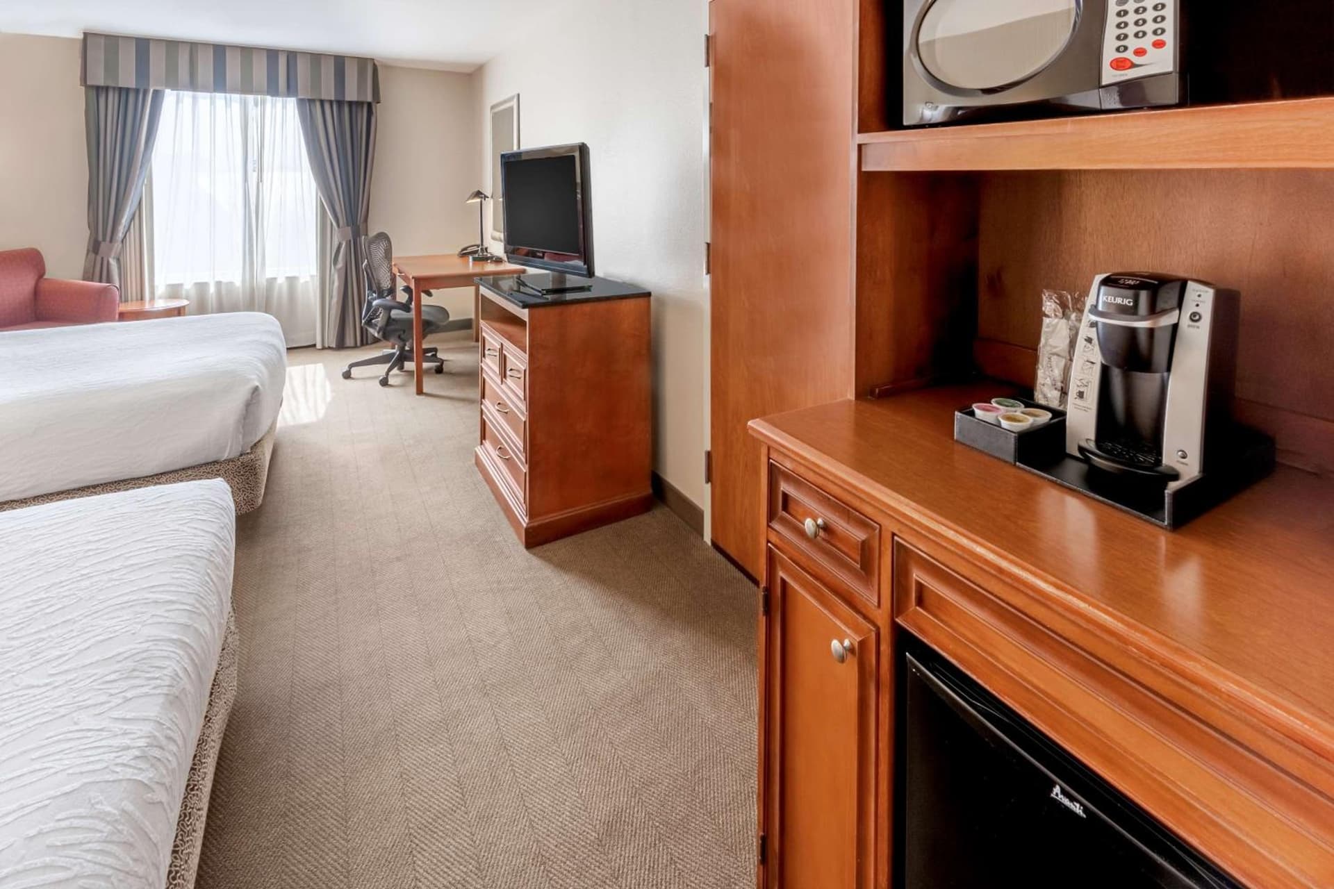 Hilton Garden Inn Houston/The Woodlands interior in The Woodlands, TX — gallery photo 2