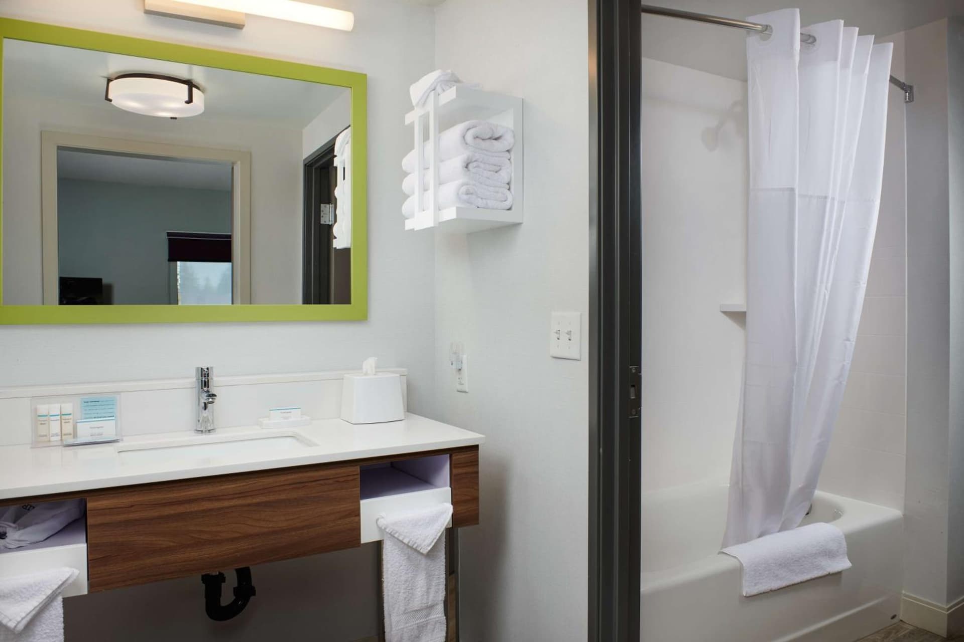 Hampton Inn Sherwood Portland gallery photo in Sherwood, OR — image 4