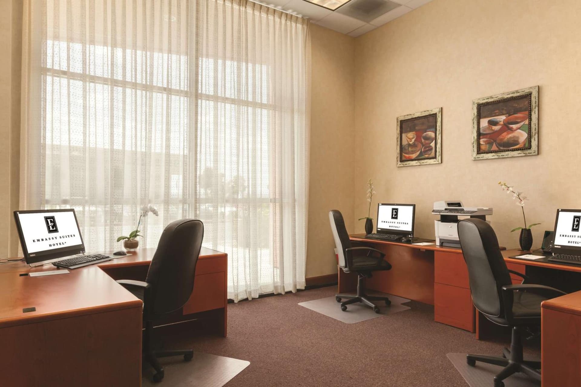 Embassy Suites by Hilton Albuquerque gallery photo in Albuquerque, NM — image 48
