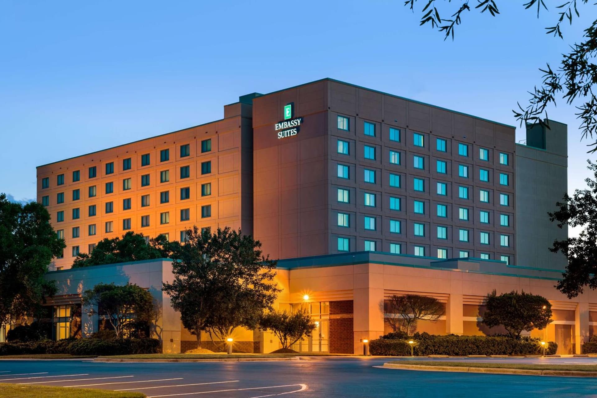 Embassy Suites by Hilton Raleigh Durham Research Triangle gallery photo in Cary, NC — image 33