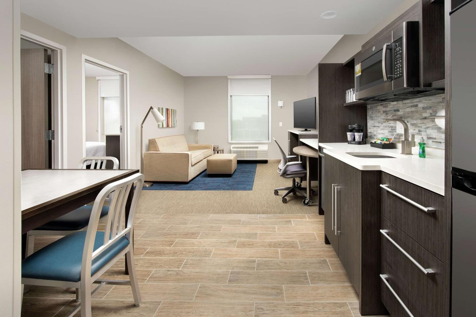 Home2 Suites By Hilton Charlottesville Downtown gallery photo in Charlottesville, VA — image 26