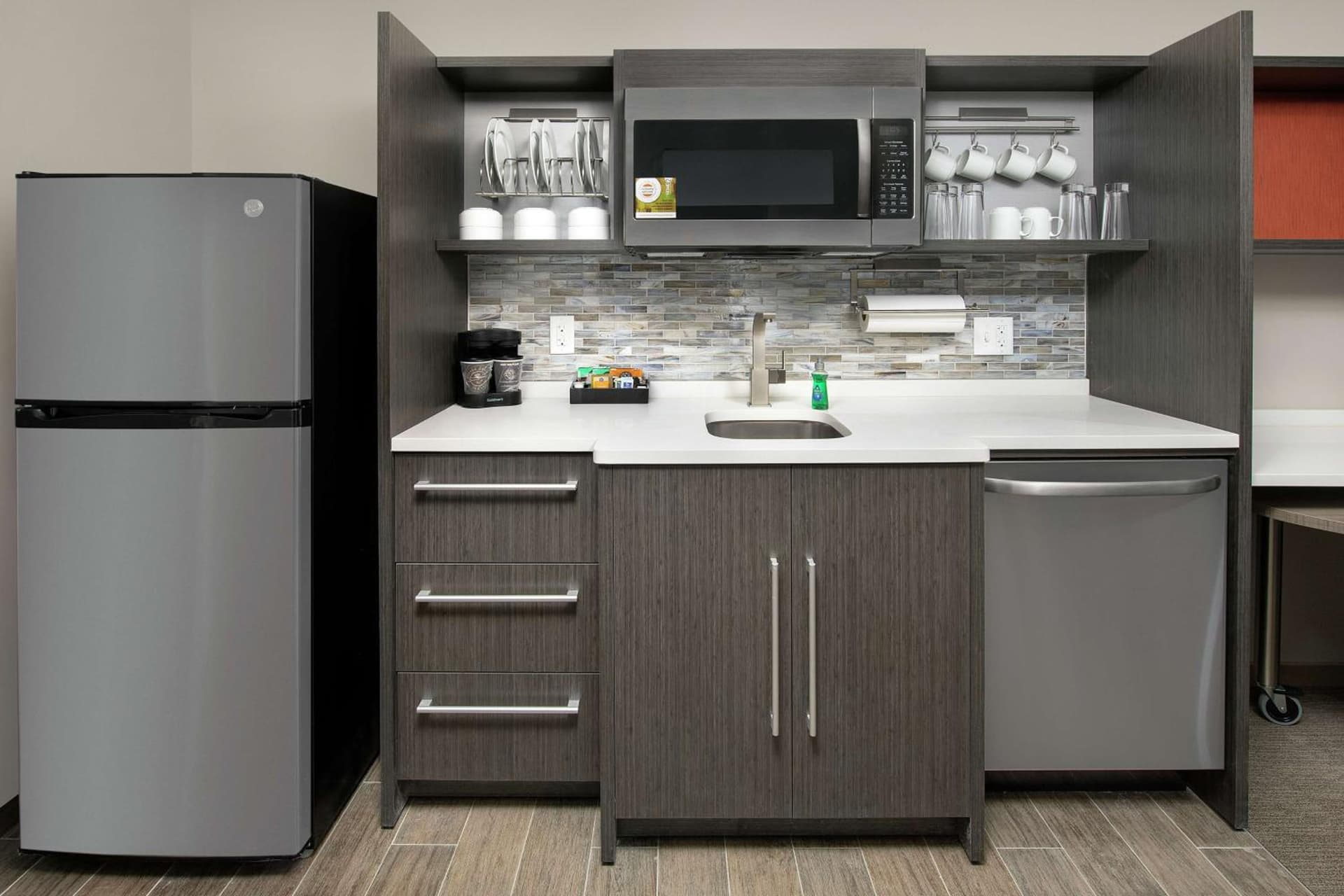 Home2 Suites By Hilton Charlottesville Downtown gallery photo in Charlottesville, VA — image 16