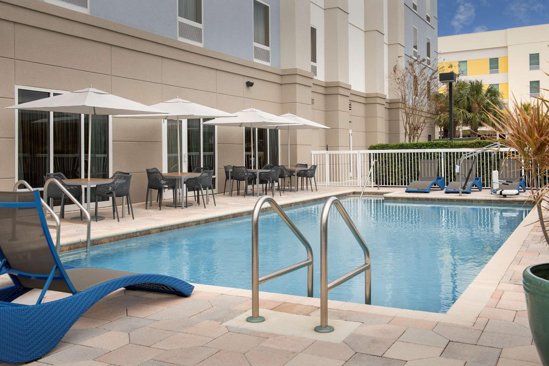 Hampton Inn & Suites Lakeland-South Polk Parkway gallery photo in Lakeland, FL — image 34