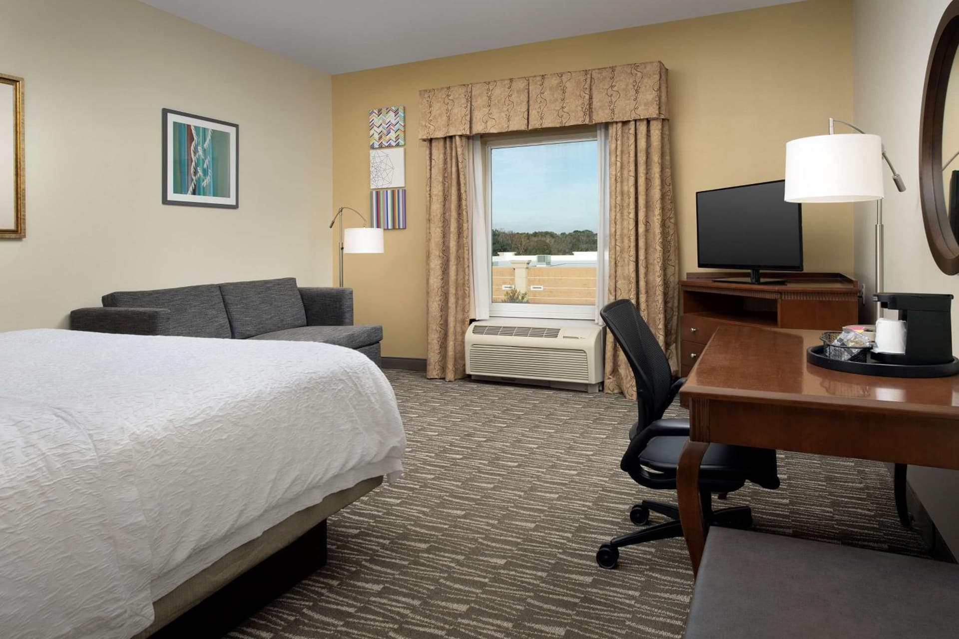 Hampton Inn & Suites Lakeland-South Polk Parkway gallery photo in Lakeland, FL — image 13