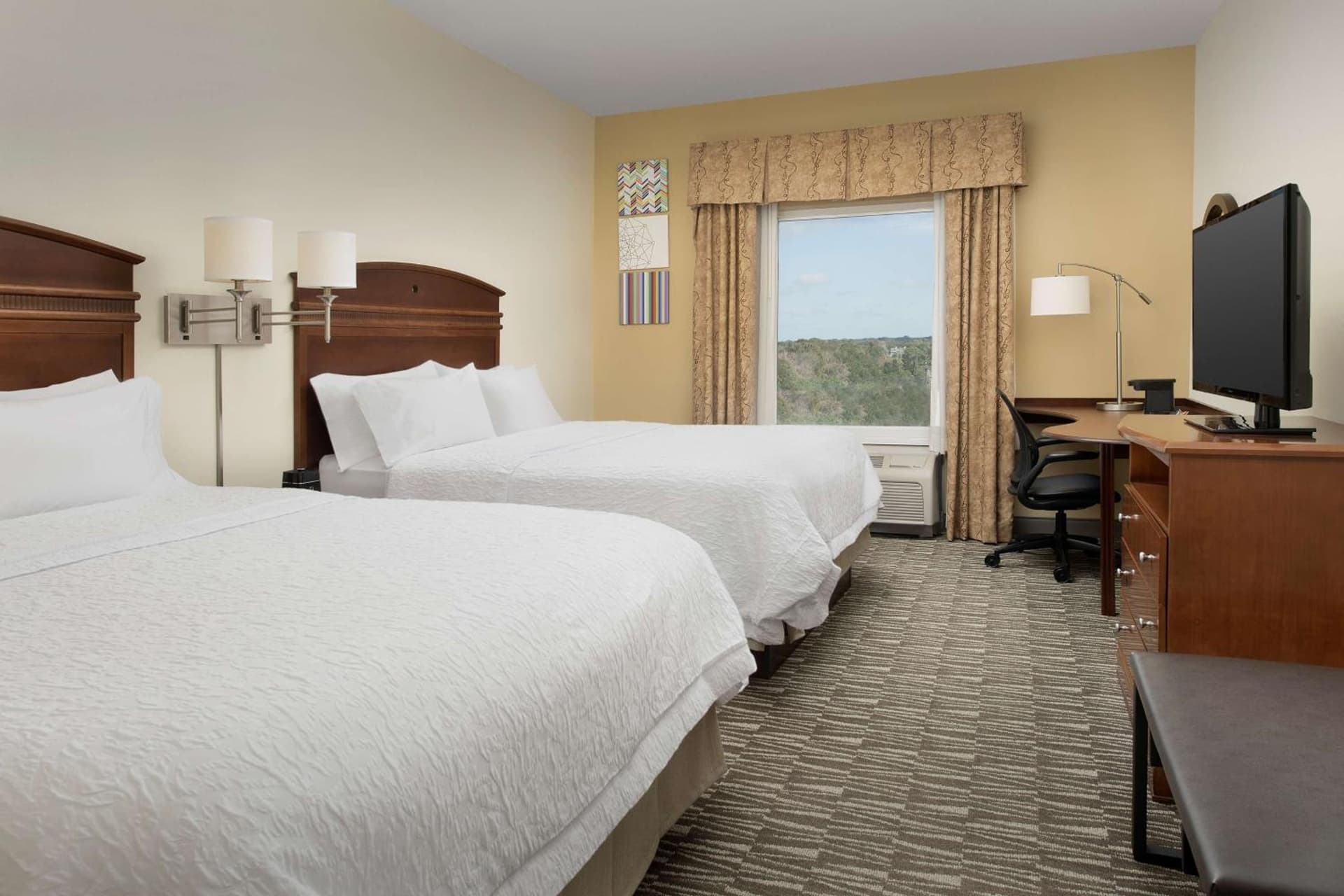 Hampton Inn & Suites Lakeland-South Polk Parkway gallery photo in Lakeland, FL — image 30