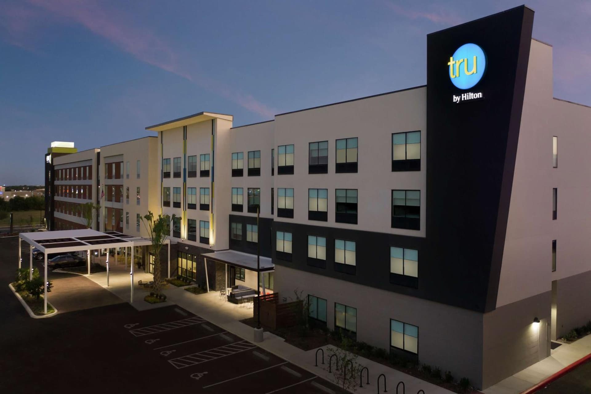 Tru By Hilton San Antonio Lackland Sea World featured exterior or lobby in San Antonio, TX — similar hotel