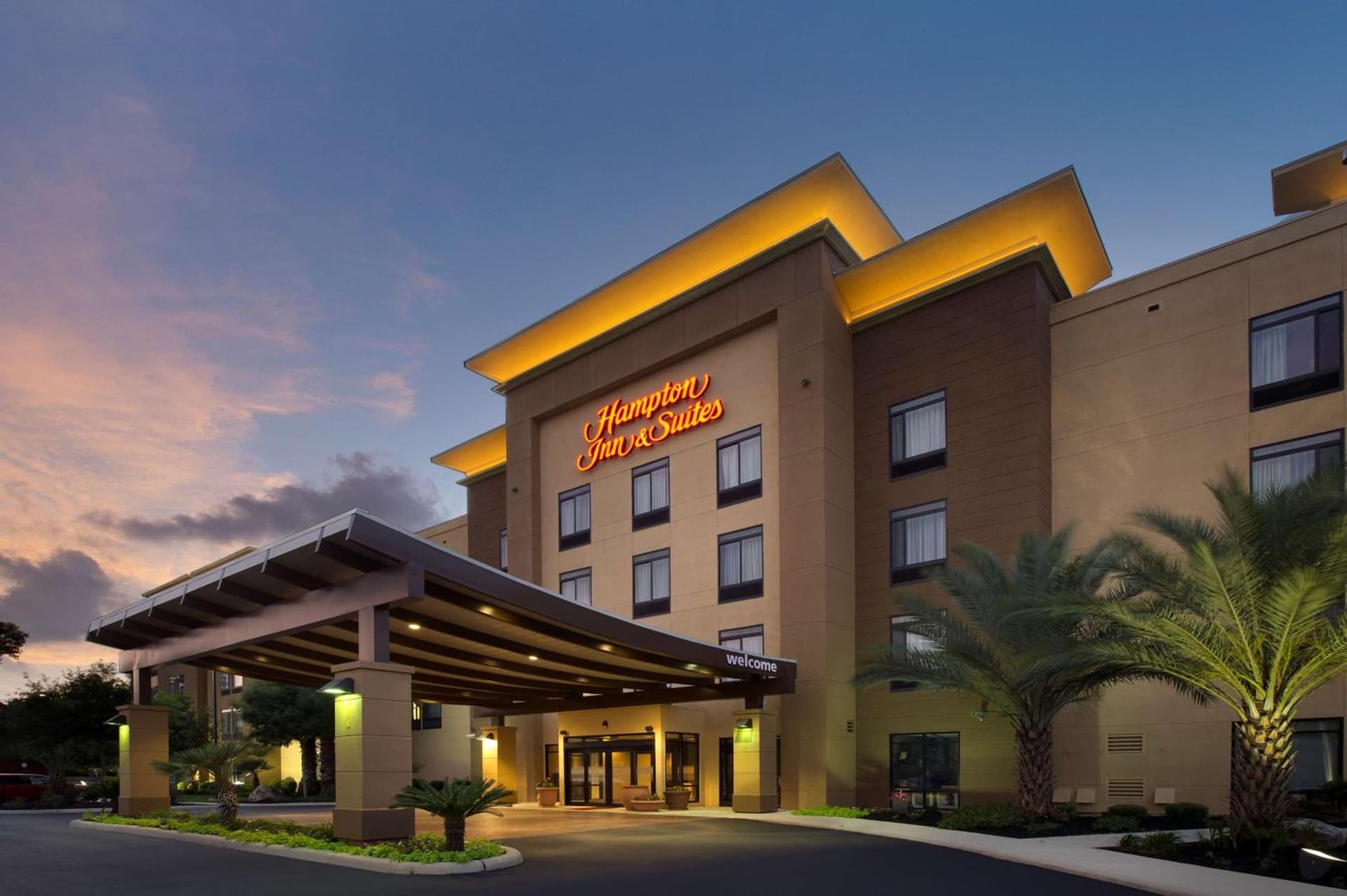 Hampton Inn & Suites San Antonio Northwest/Medical Center featured exterior or lobby in San Antonio, TX — similar hotel