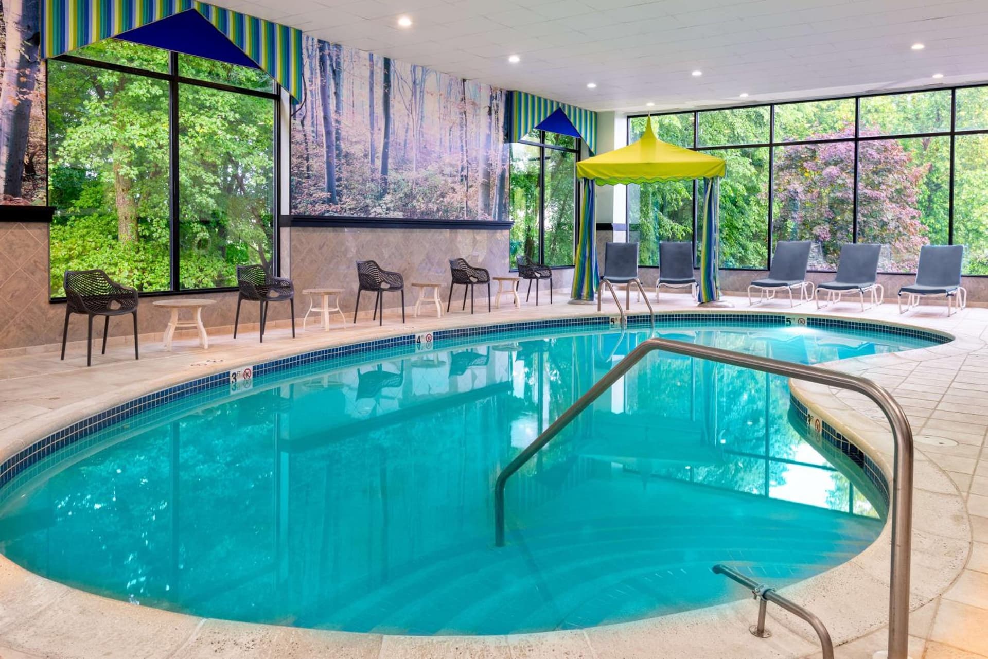 Hampton Inn Danbury gallery photo in Danbury, CT — image 27