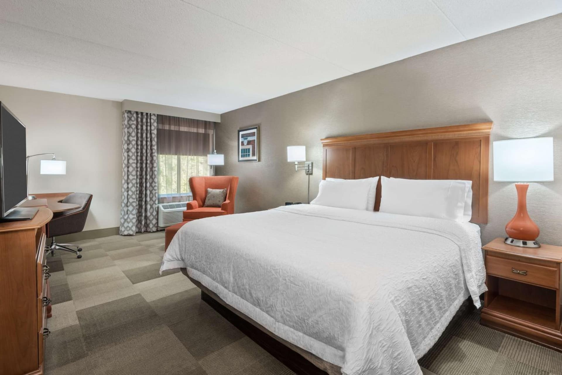 Hampton Inn Danbury gallery photo in Danbury, CT — image 16