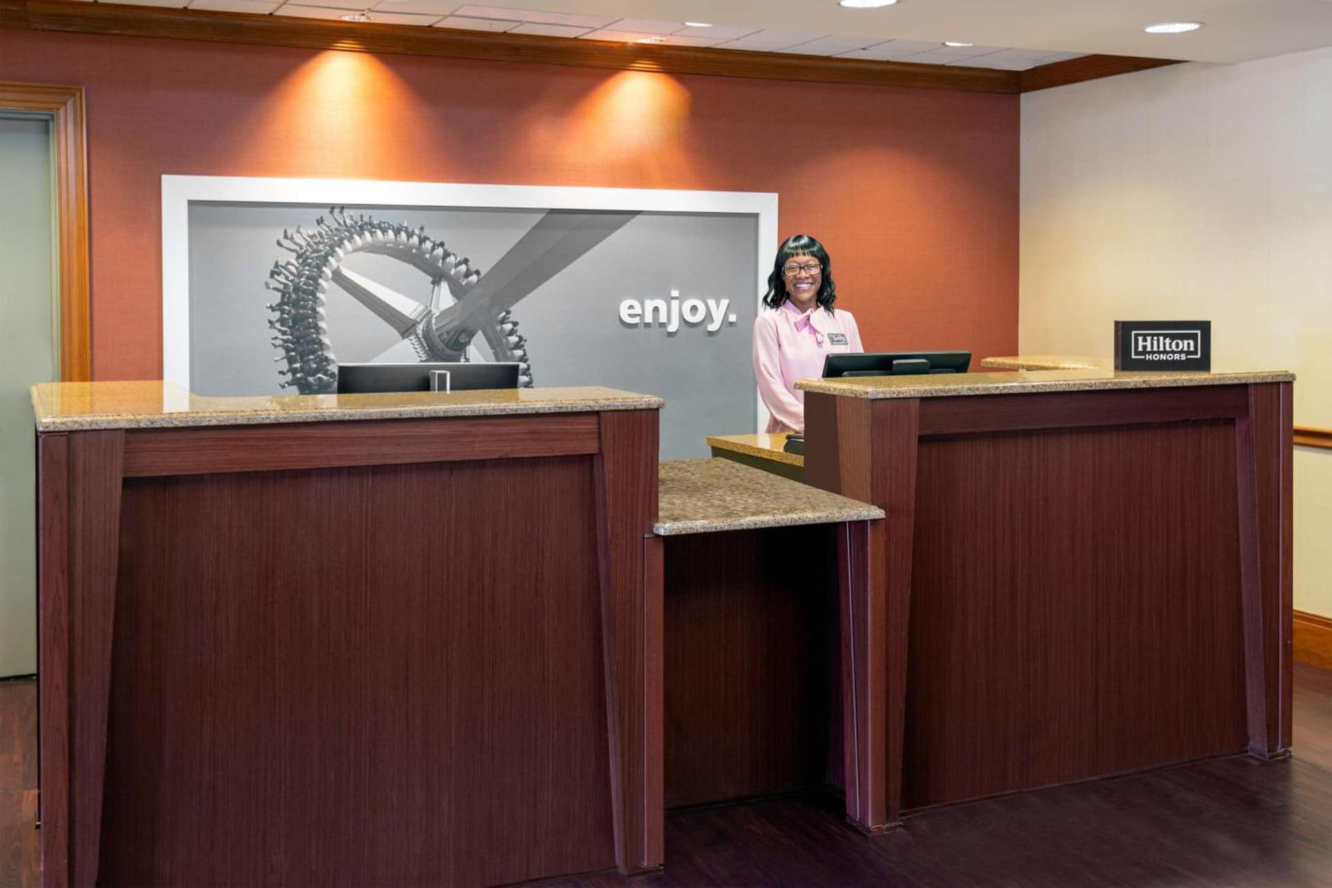 Hampton Inn Springfield South Enfield gallery photo in Enfield, CT — image 25