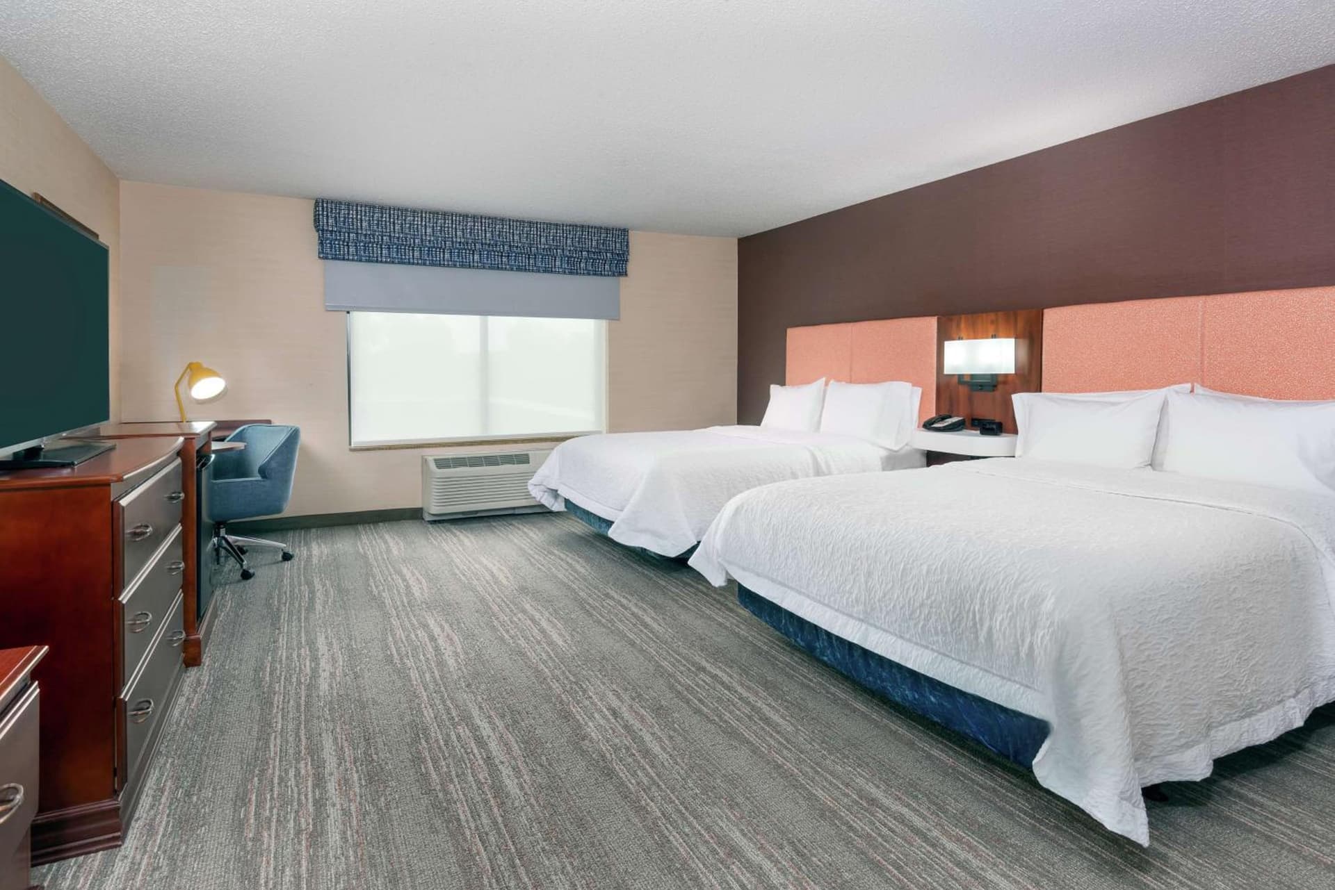 Hampton Inn Springfield South Enfield gallery photo in Enfield, CT — image 34