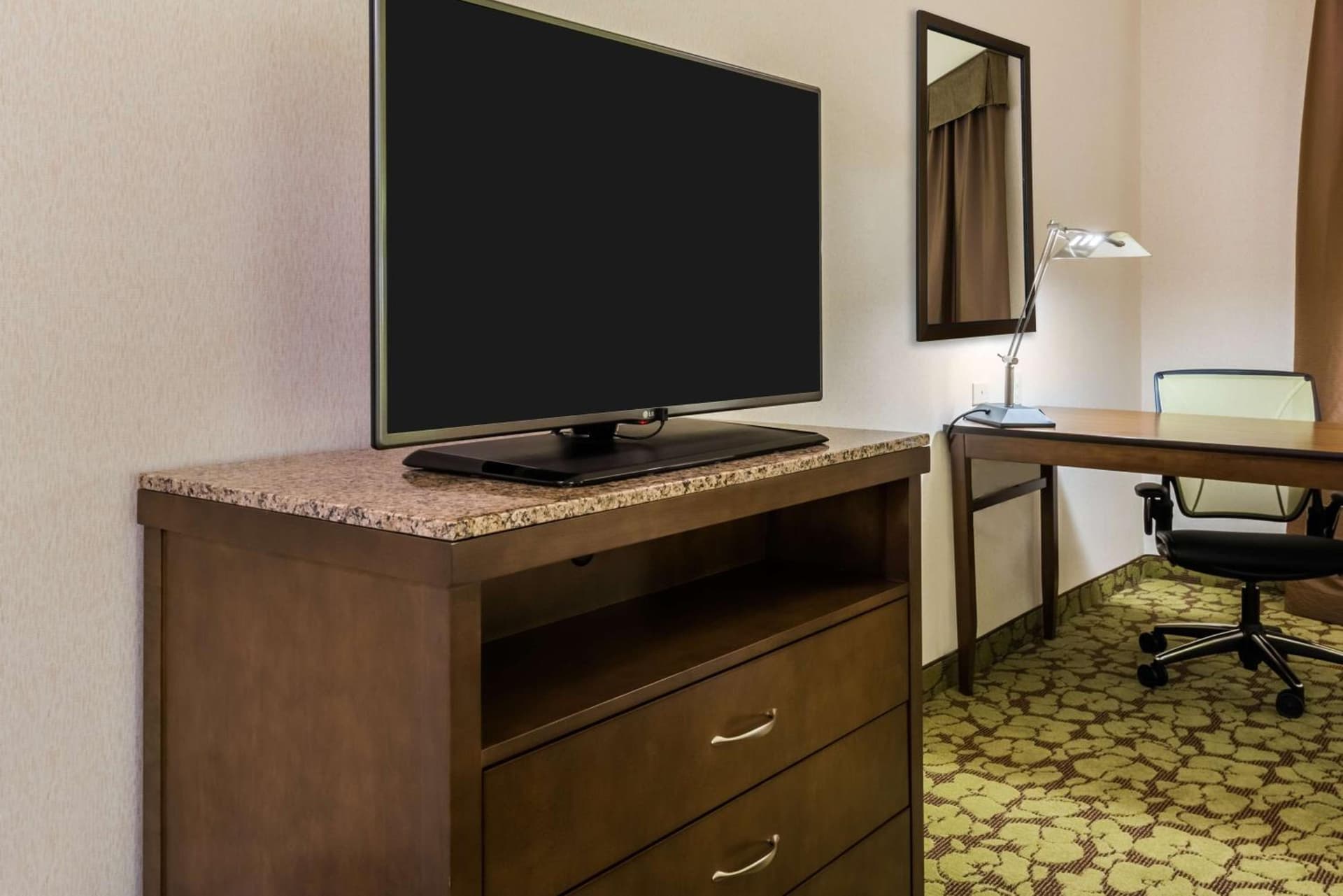 Hilton Garden Inn Wayne gallery photo in Wayne, NJ — image 27