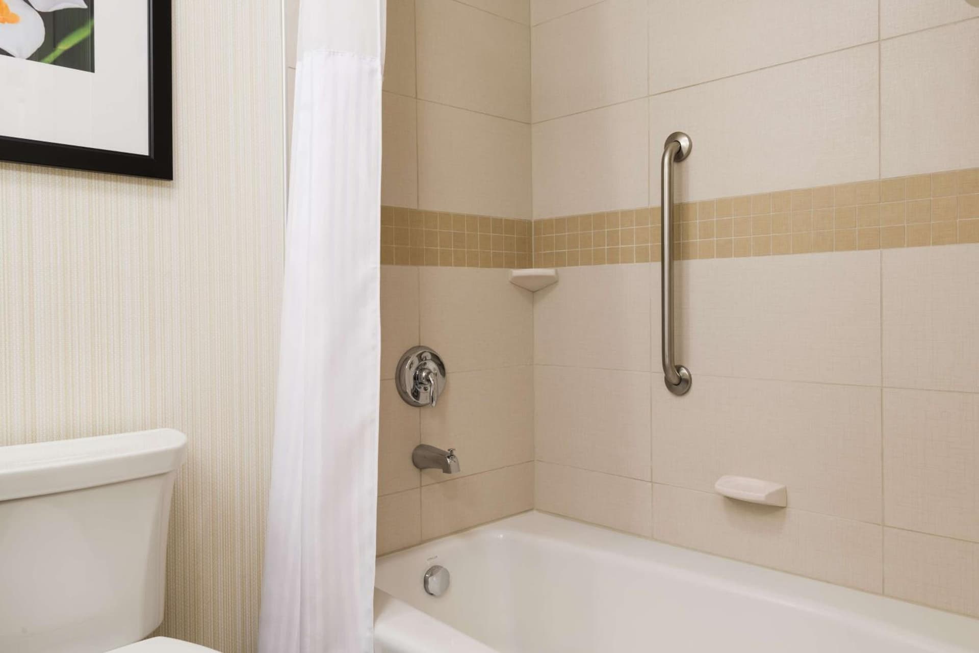 Hilton Garden Inn Wayne gallery photo in Wayne, NJ — image 4