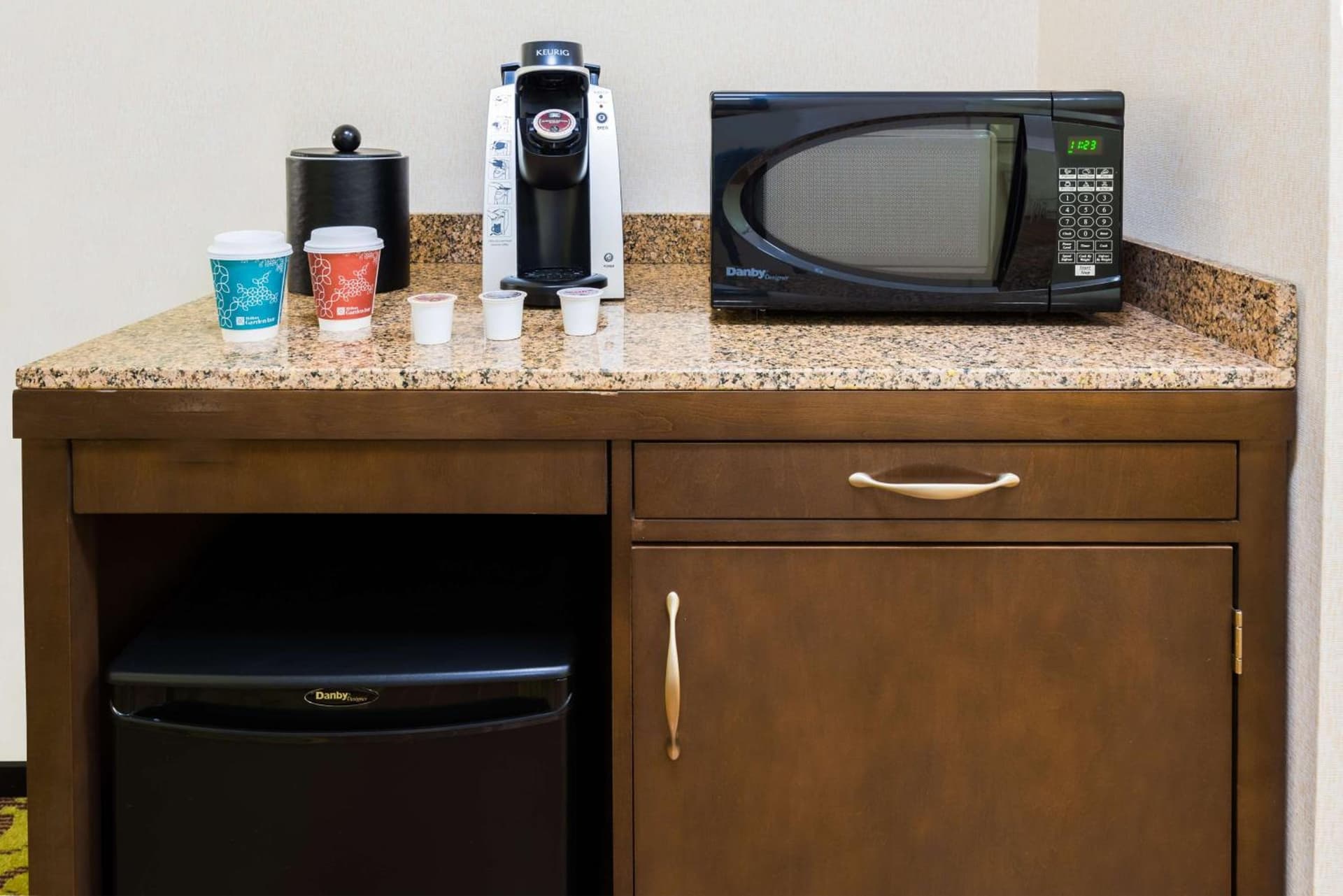 Hilton Garden Inn Wayne gallery photo in Wayne, NJ — image 13