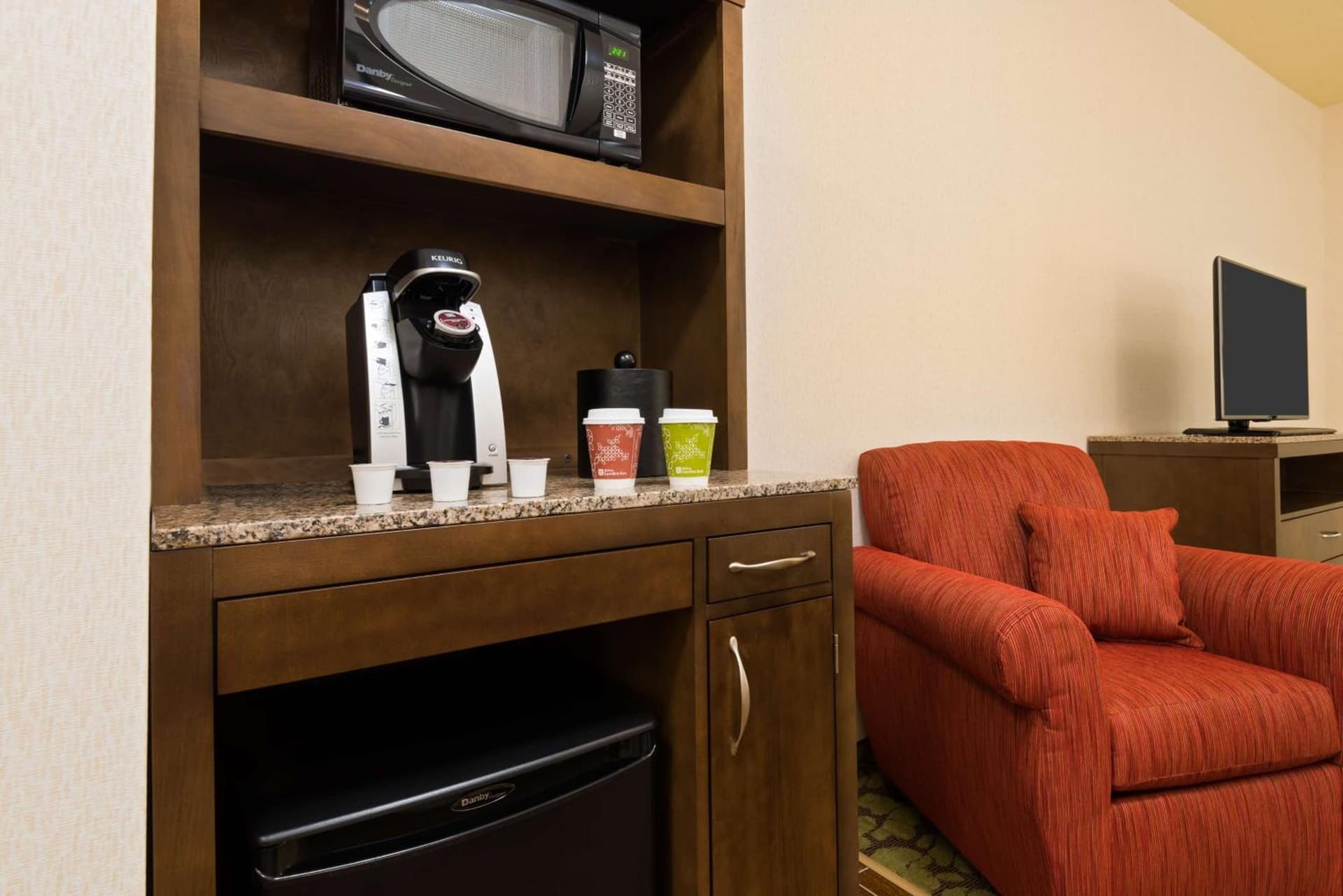 Hilton Garden Inn Wayne gallery photo in Wayne, NJ — image 8