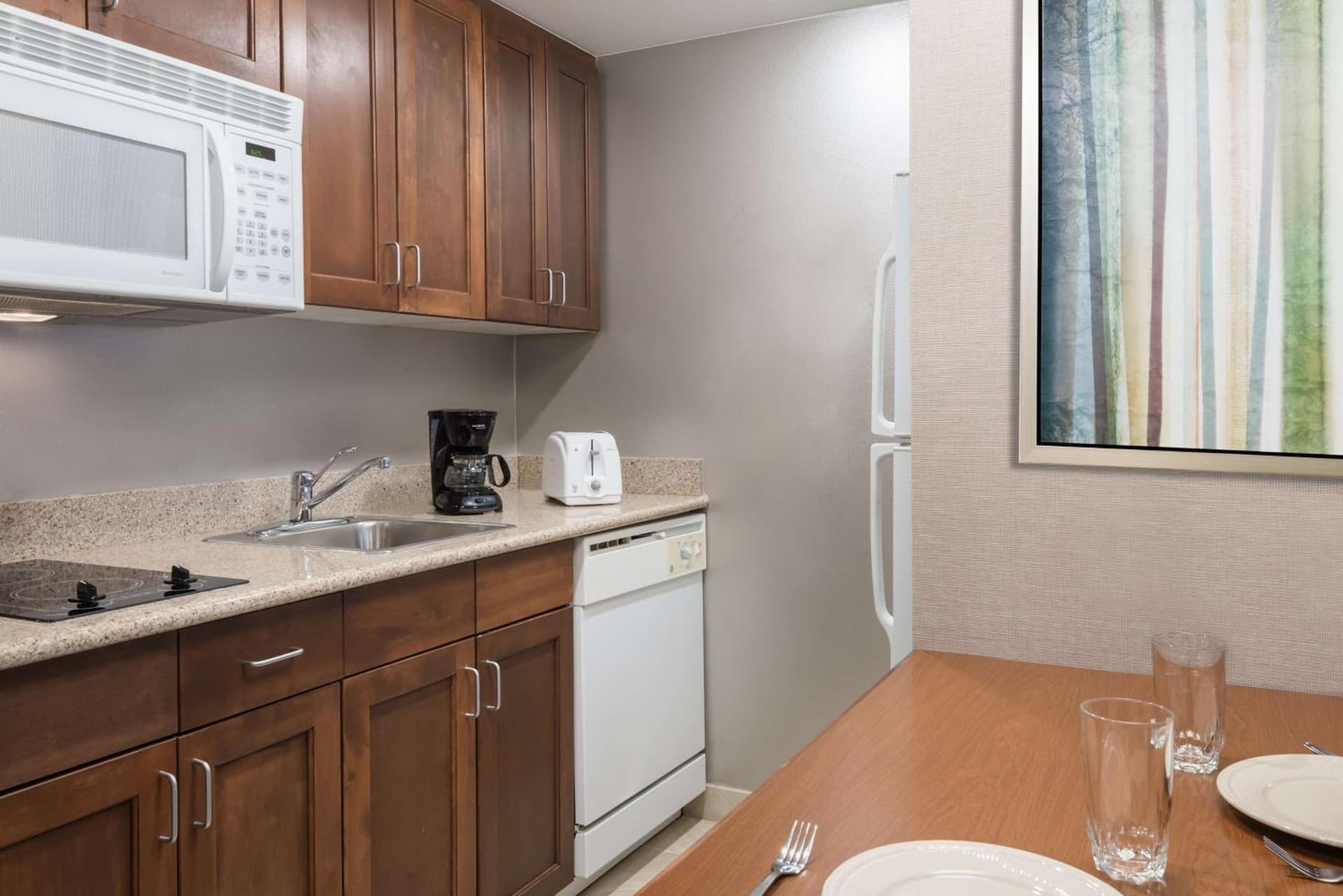 Homewood Suites by Hilton Holyoke-Springfield/North interior in Holyoke, MA — gallery photo 2