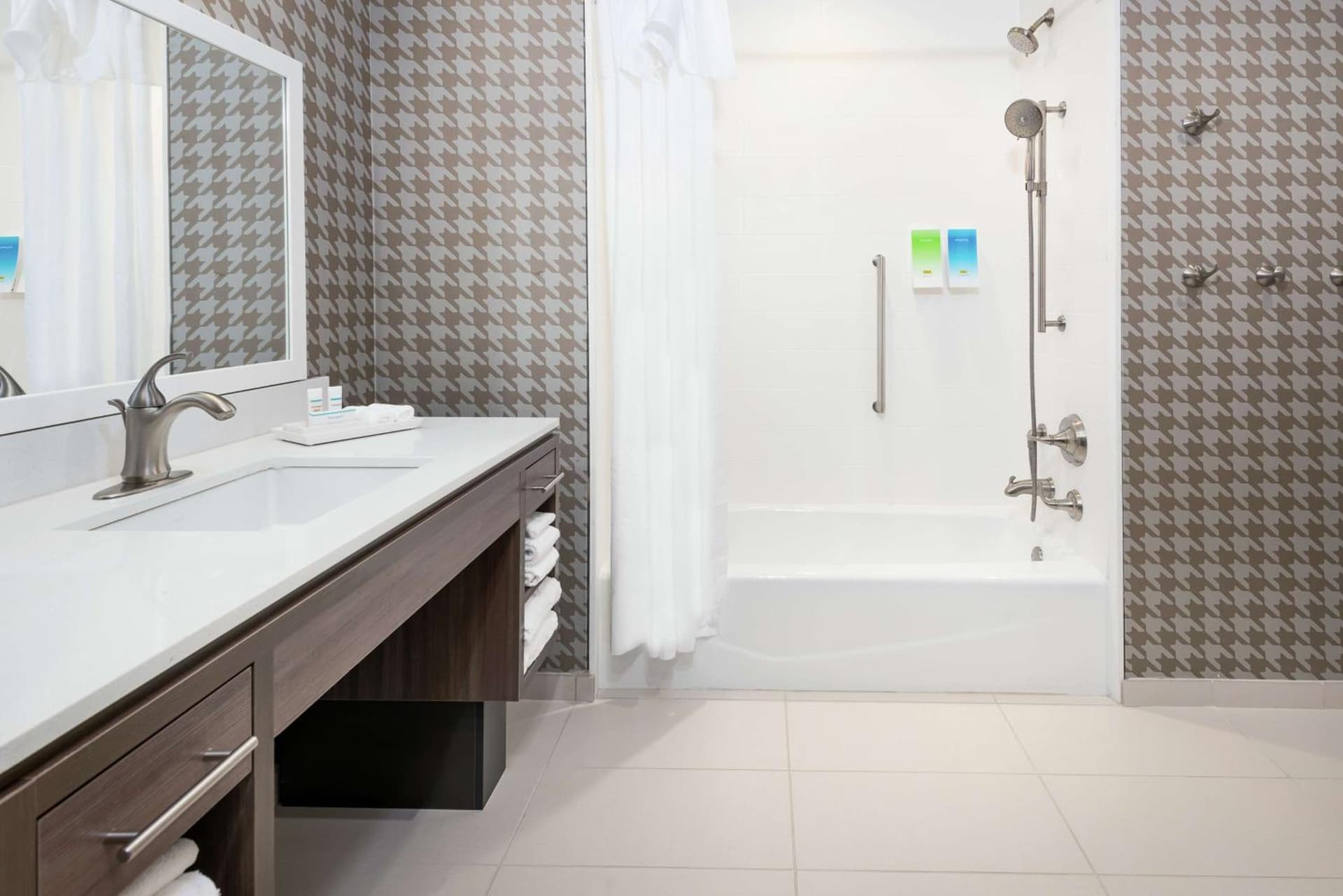 Home2 Suites By Hilton Orlando Near UCF gallery photo in Orlando, FL — image 7