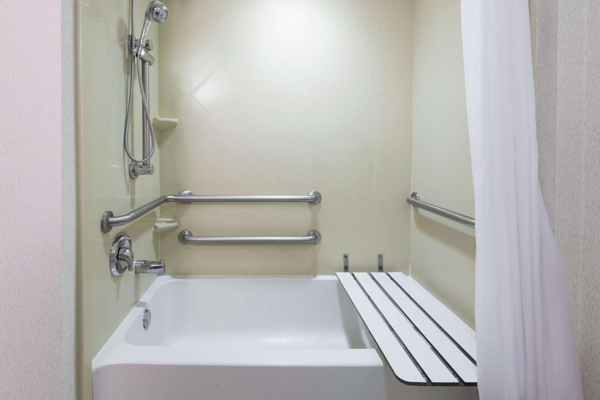 Hampton Inn South Plainfield-Piscataway gallery photo in South Plainfield, NJ — image 9