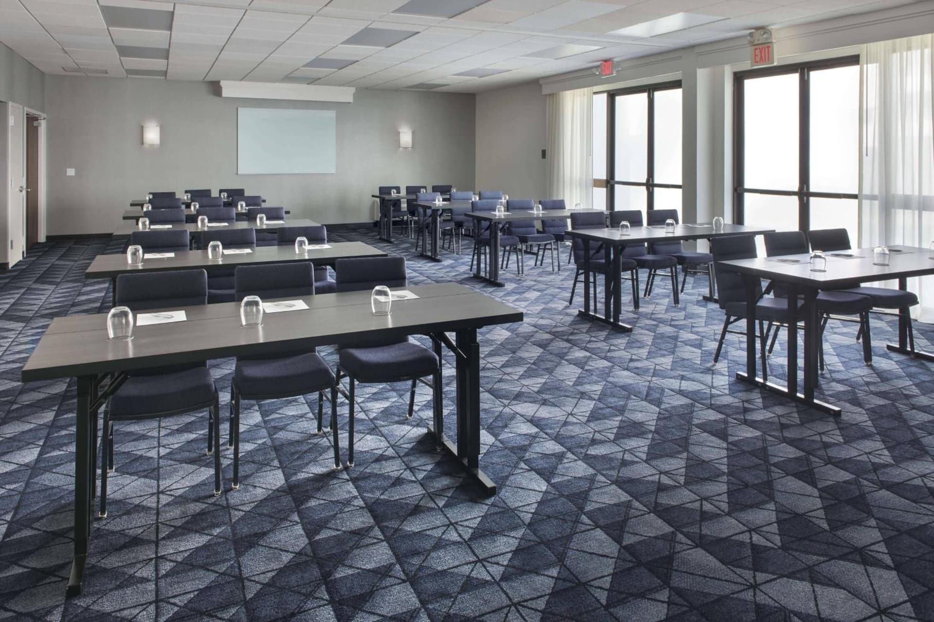 Courtyard by Marriott Norwalk gallery photo in Norwalk, CT — image 5
