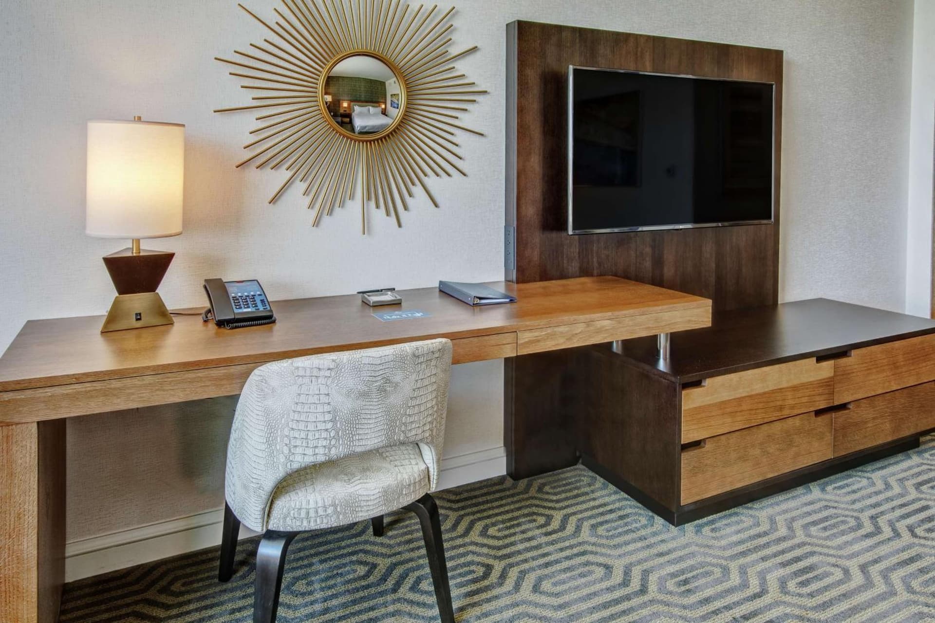 Hilton Franklin Cool Springs property views in Franklin, TN — gallery photo 3