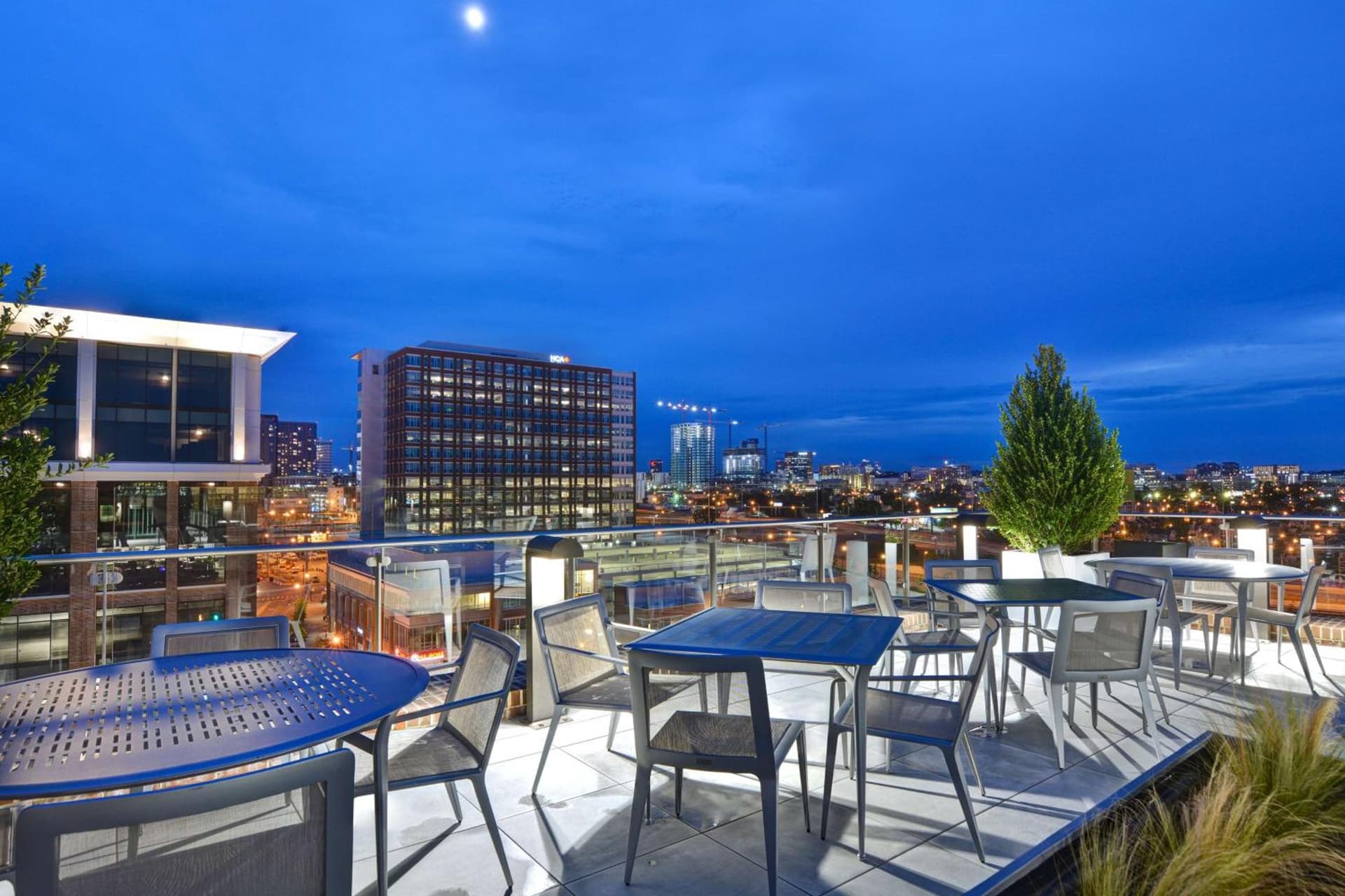 Hampton Inn & Suites Nashville Downtown Capitol View, Tn interior in Nashville, TN — gallery photo 2