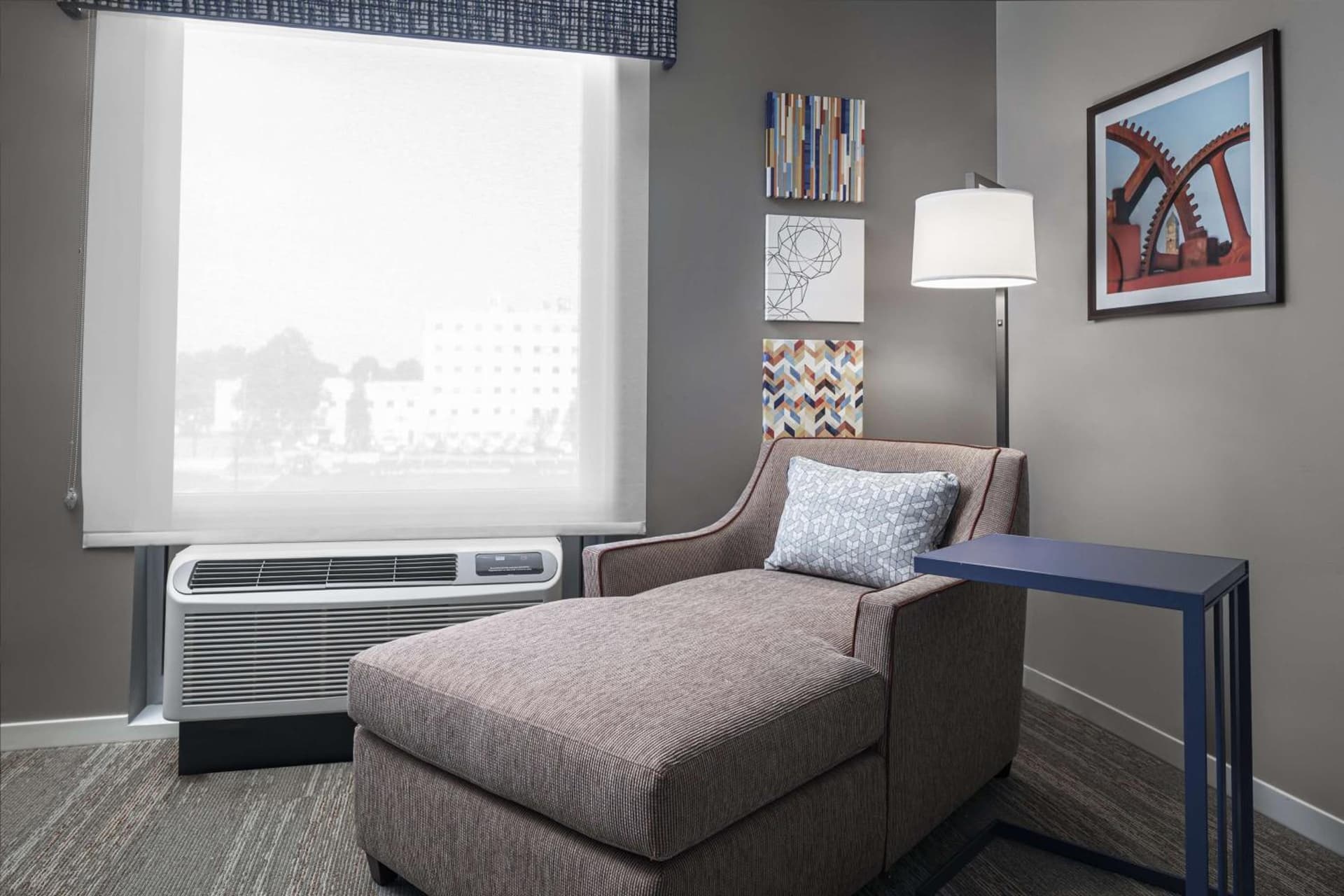 Hampton Inn Boston Woburn gallery photo in Woburn, MA — image 14