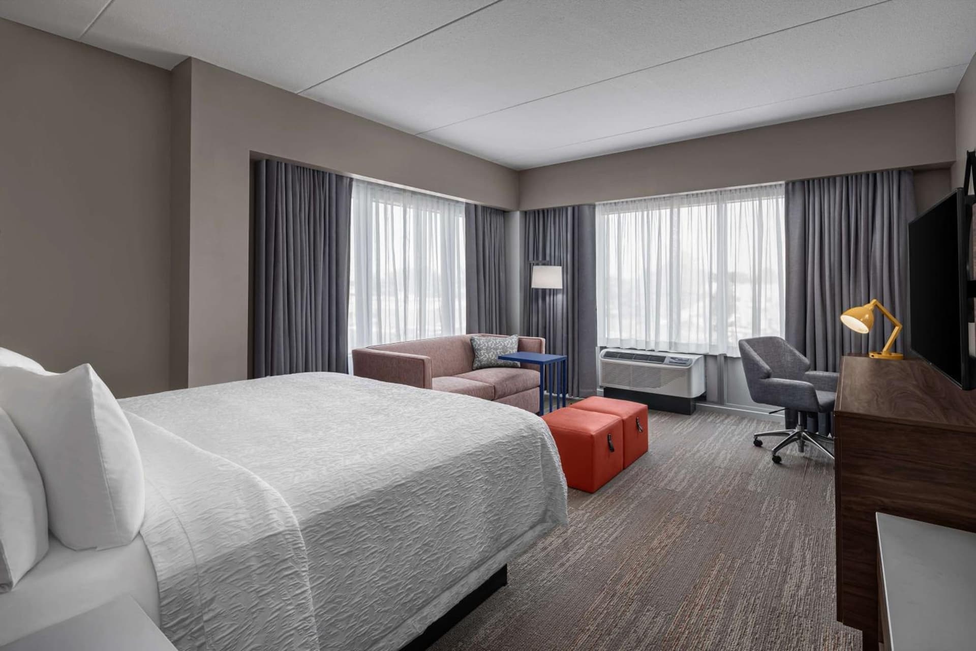 Hampton Inn Boston Woburn gallery photo in Woburn, MA — image 17