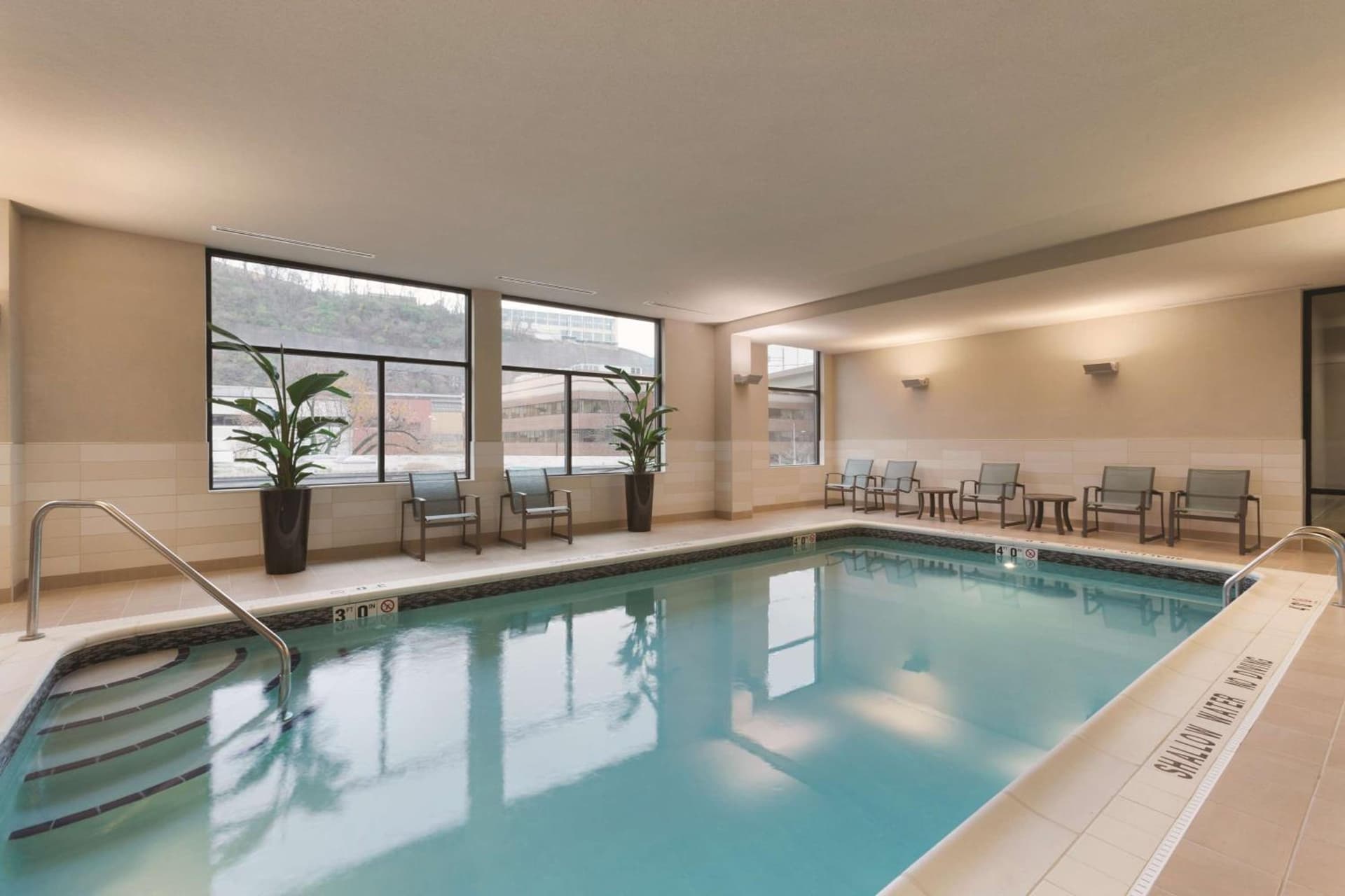 Homewood Suites by Hilton Pittsburgh Downtown gallery photo in Pittsburgh, PA — image 15