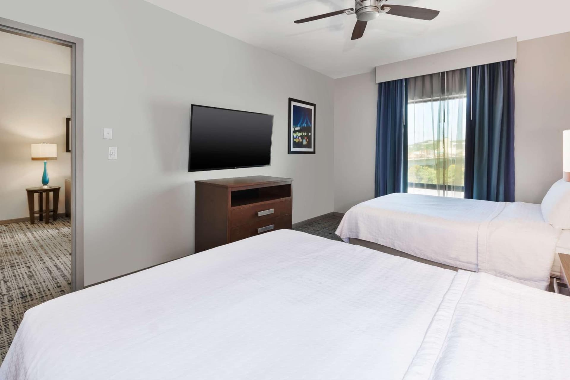 Homewood Suites by Hilton Pittsburgh Downtown gallery photo in Pittsburgh, PA — image 32