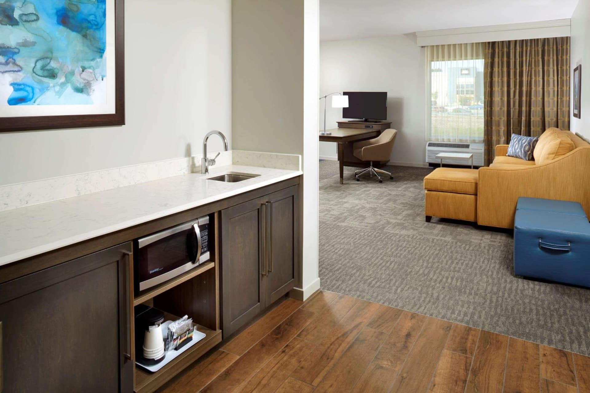 Hampton Inn & Suites Pittsburgh Airport South/Settlers Ridge gallery photo in Robinson Township, PA — image 8