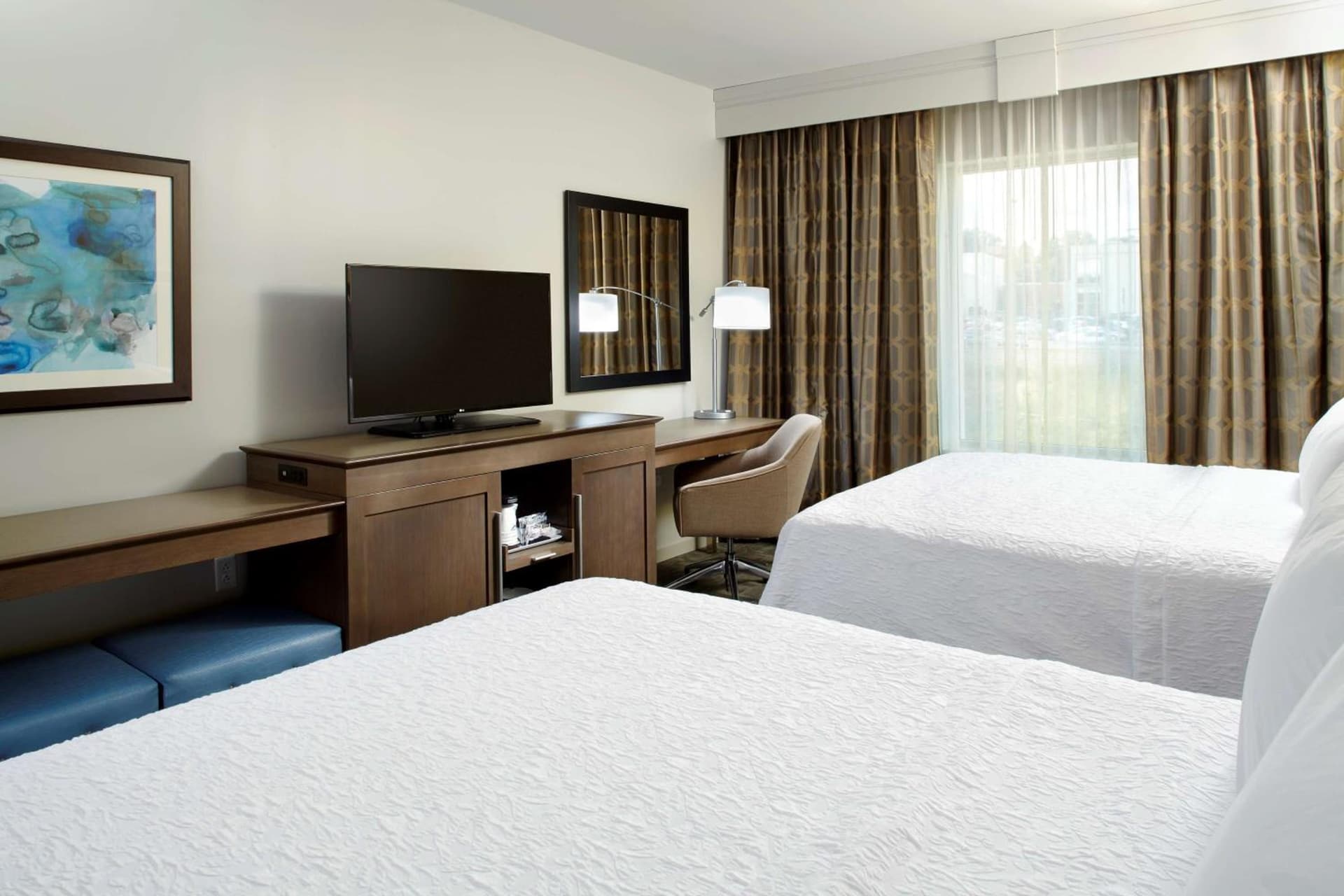 Hampton Inn & Suites Pittsburgh Airport South/Settlers Ridge gallery photo in Robinson Township, PA — image 10