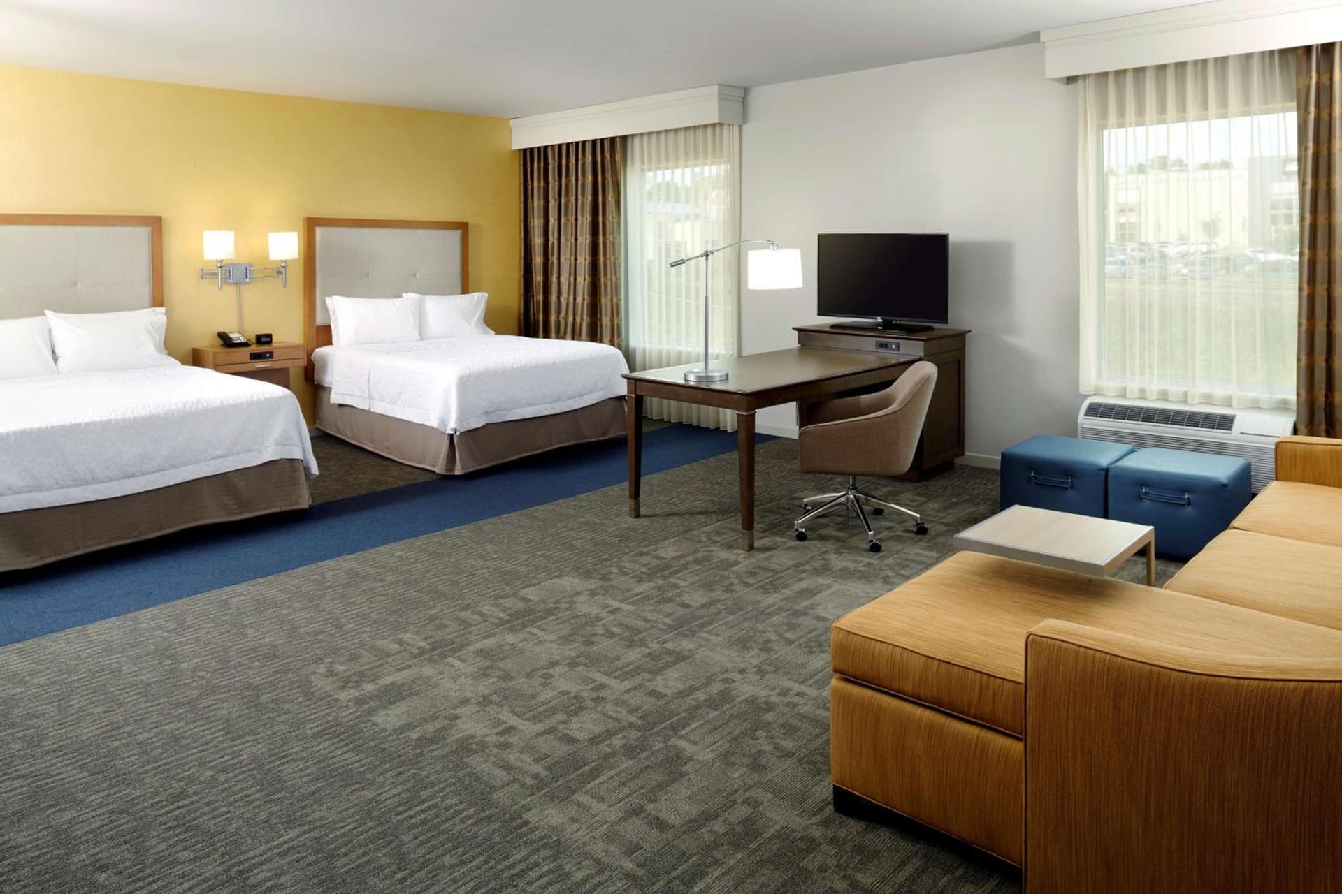 Hampton Inn & Suites Pittsburgh Airport South/Settlers Ridge gallery photo in Robinson Township, PA — image 27