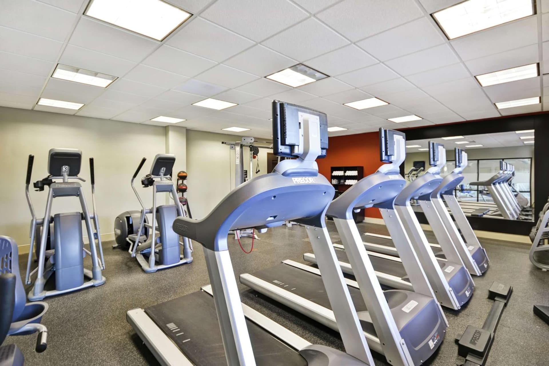 Hampton Inn & Suites Columbus-Easton Area gallery photo in Columbus, OH — image 6