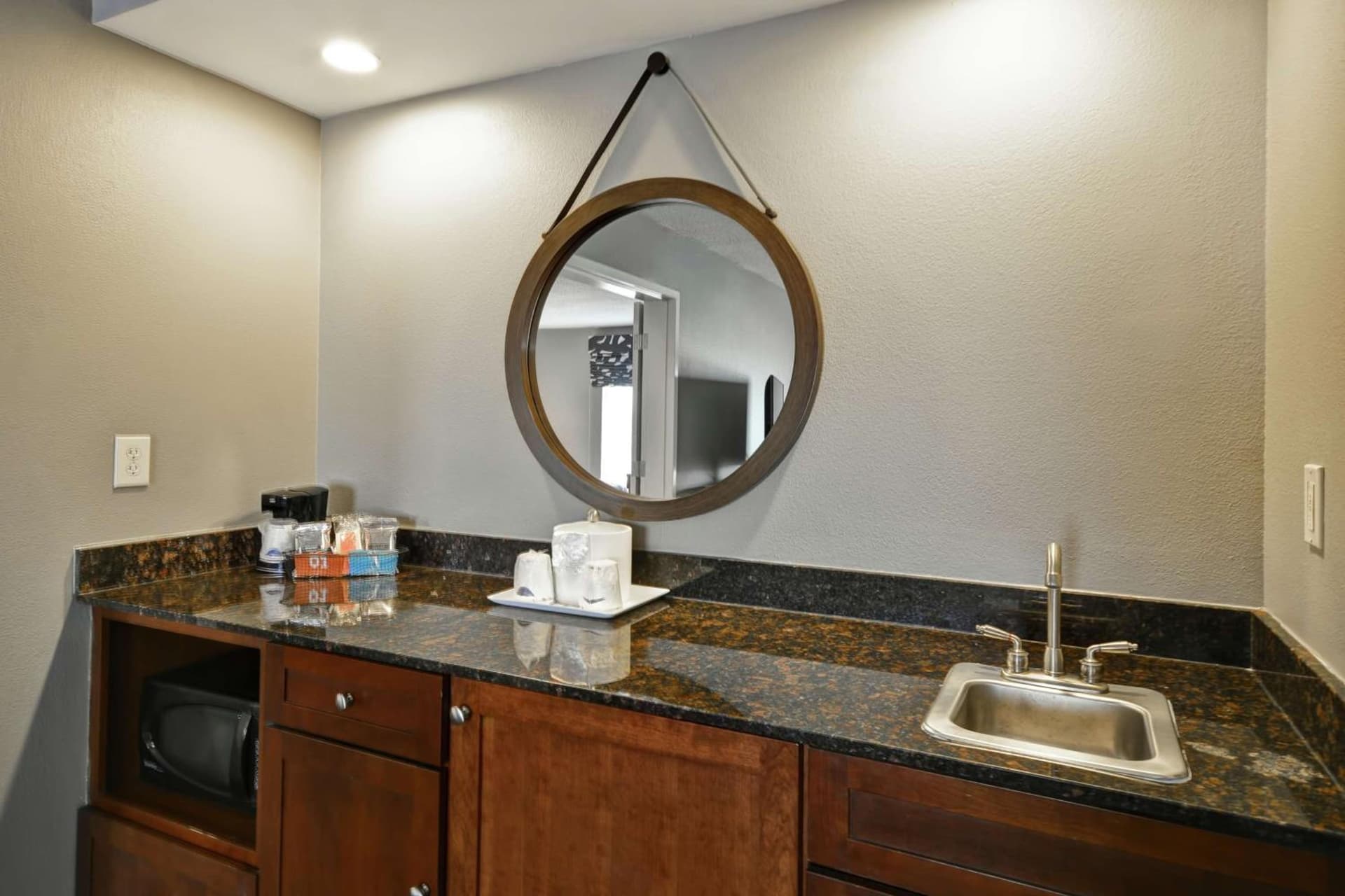 Hampton Inn & Suites Columbus-Easton Area gallery photo in Columbus, OH — image 36