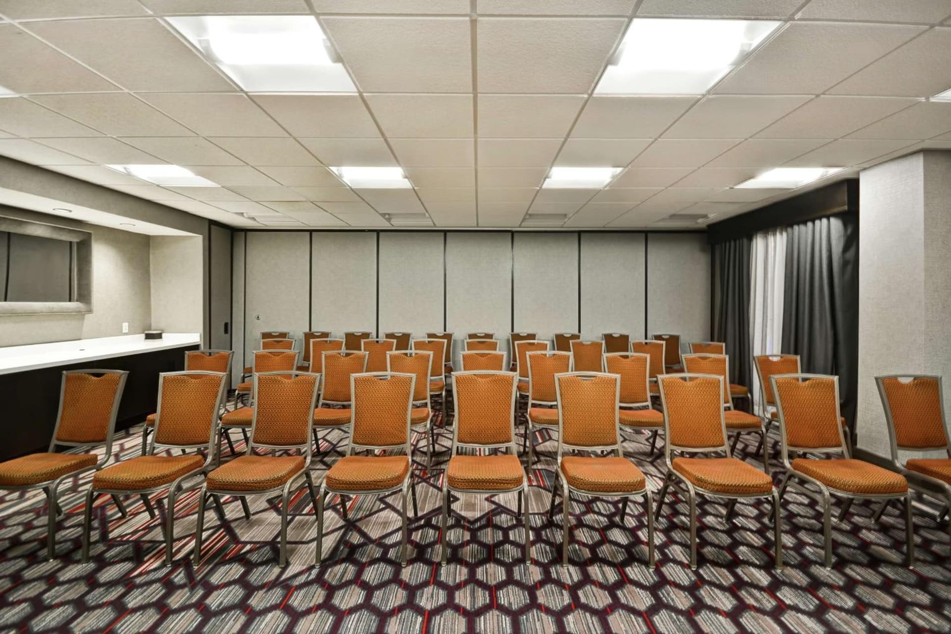 Hampton Inn & Suites Columbus-Easton Area gallery photo in Columbus, OH — image 13