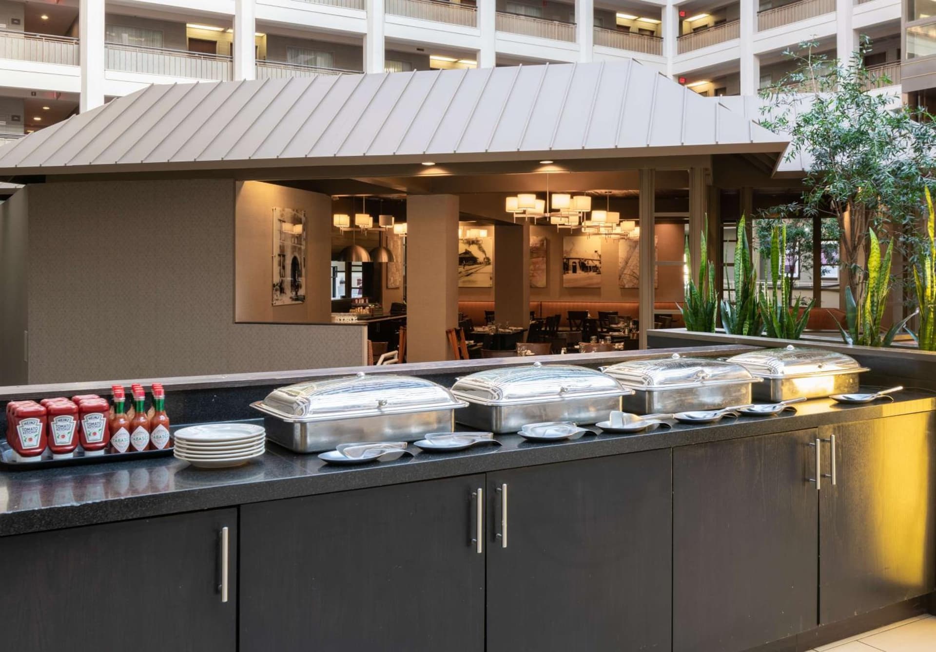 Embassy Suites by Hilton Chicago North Shore Deerfield gallery photo in Deerfield, IL — image 42