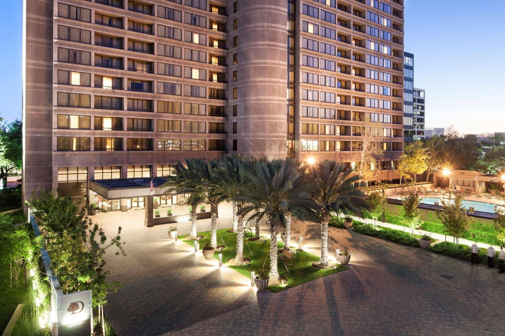 DoubleTree by Hilton Hotel & Suites Houston by the Galleria — hotel in Houston, Texas