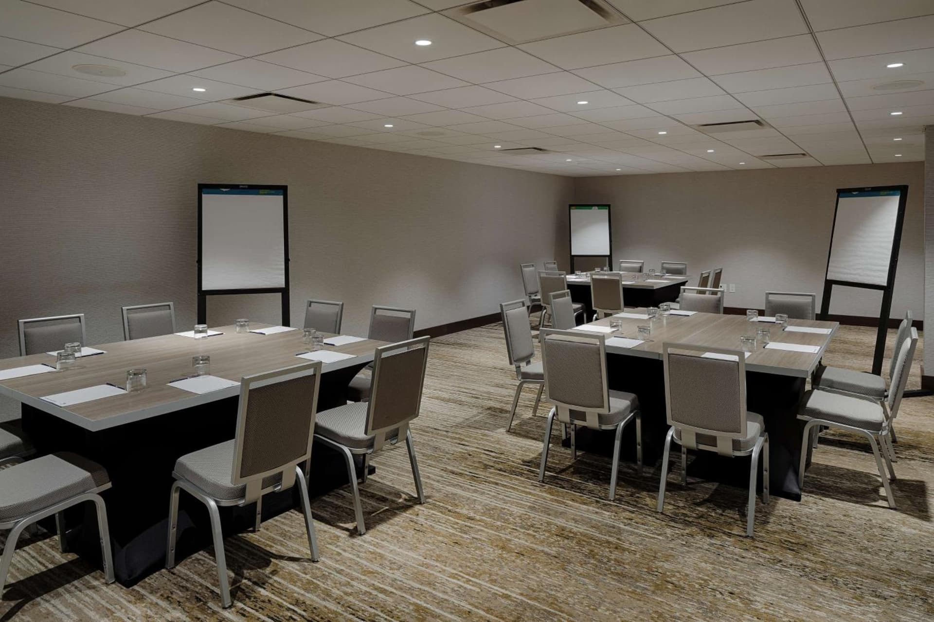 The Kingsley Bloomfield Hills - a DoubleTree by Hilton gallery photo in Bloomfield Hills, MI — image 95