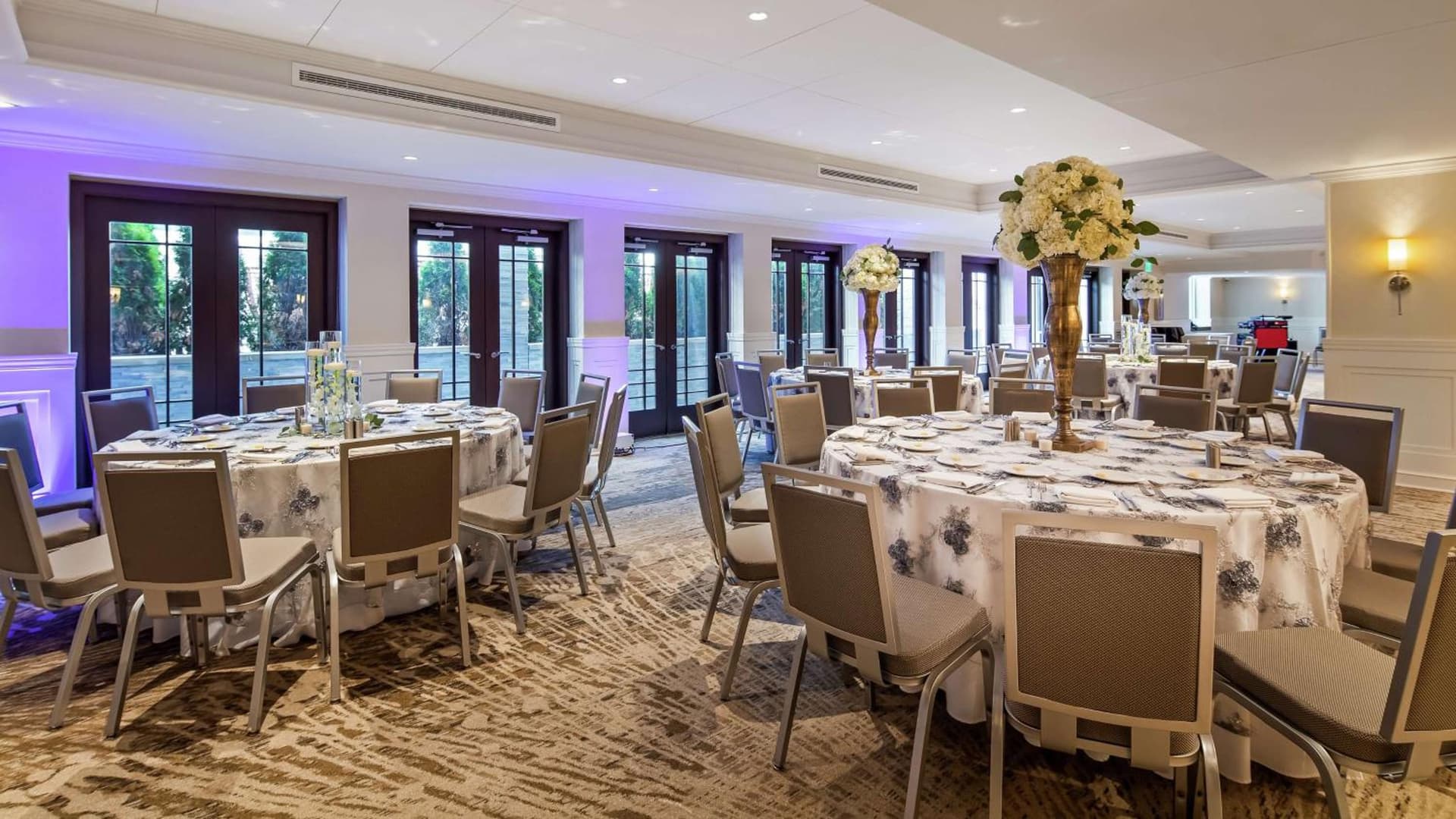 The Kingsley Bloomfield Hills - a DoubleTree by Hilton gallery photo in Bloomfield Hills, MI — image 18