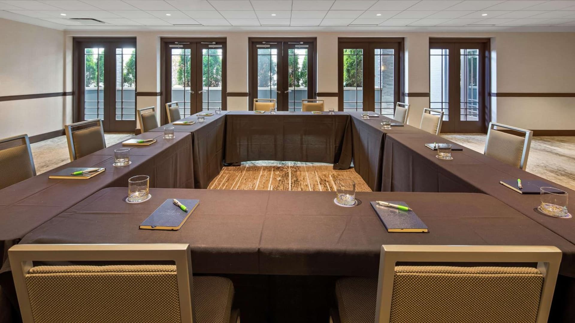 The Kingsley Bloomfield Hills - a DoubleTree by Hilton gallery photo in Bloomfield Hills, MI — image 19