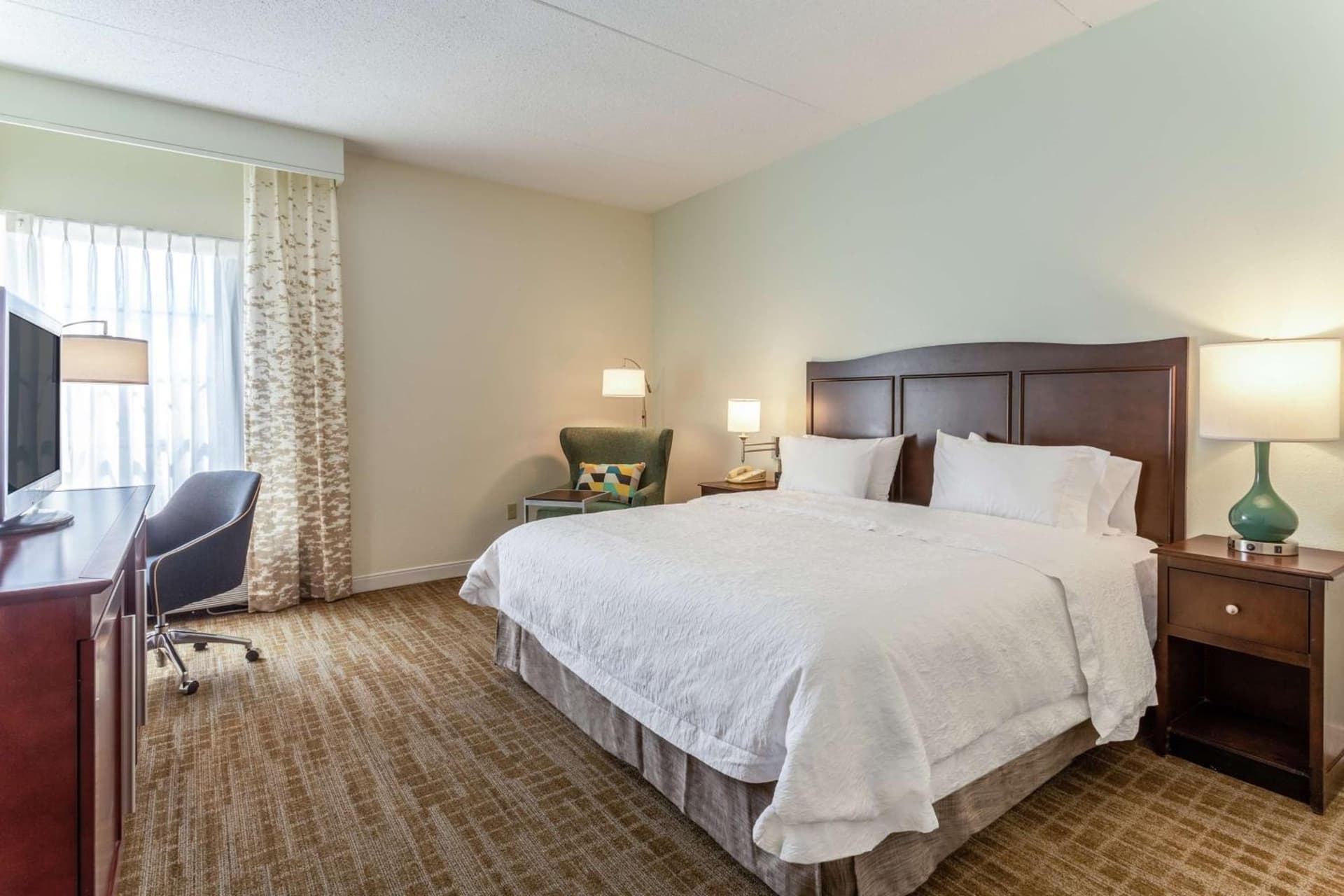 Hampton Inn Boston/Peabody gallery photo in Peabody, MA — image 11