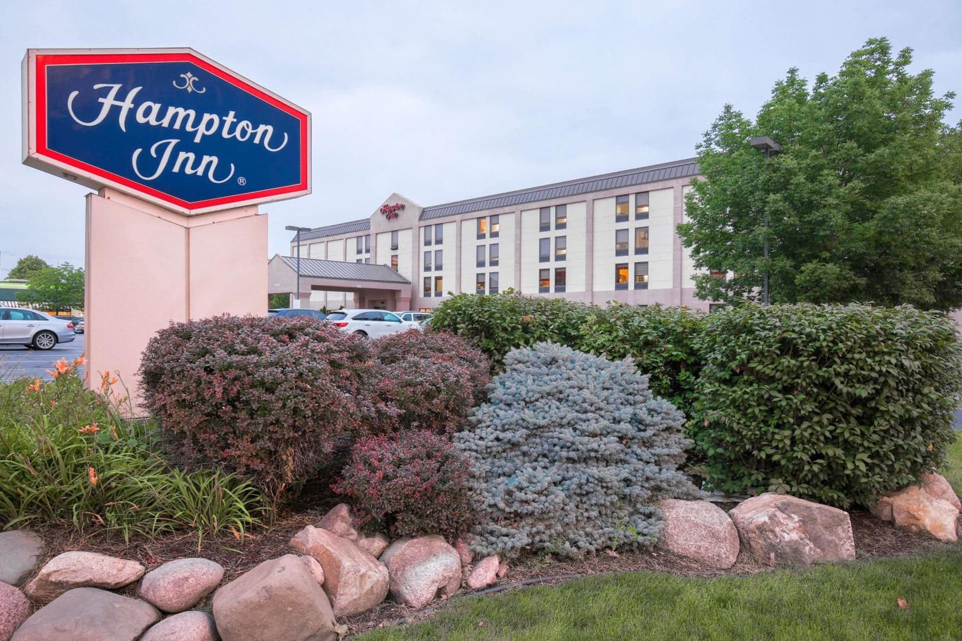 Hampton Inn Champaign/Urbana property views in Urbana, IL — gallery photo 3