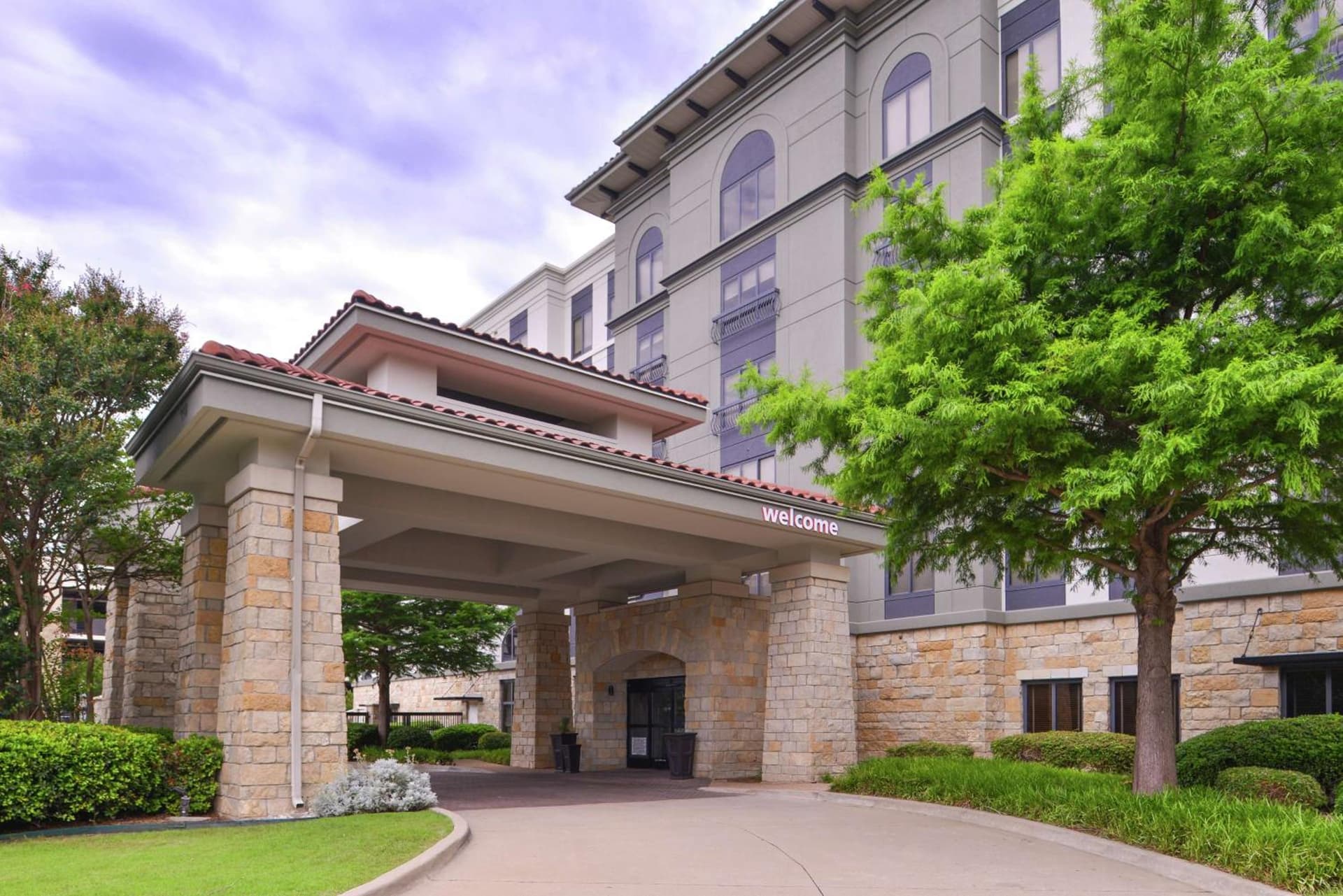 Hampton Inn & Suites Legacy Park-Frisco property views in Frisco, TX — gallery photo 3