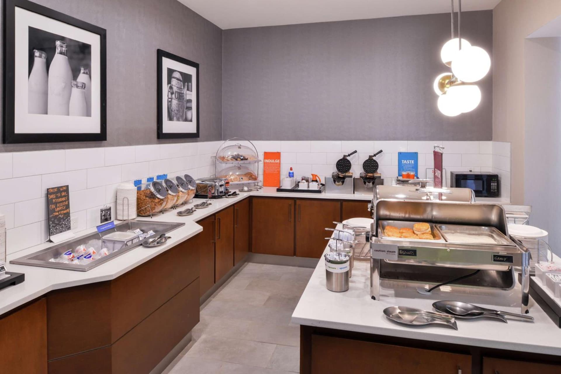 Hampton Inn & Suites Legacy Park-Frisco gallery photo in Frisco, TX — image 5
