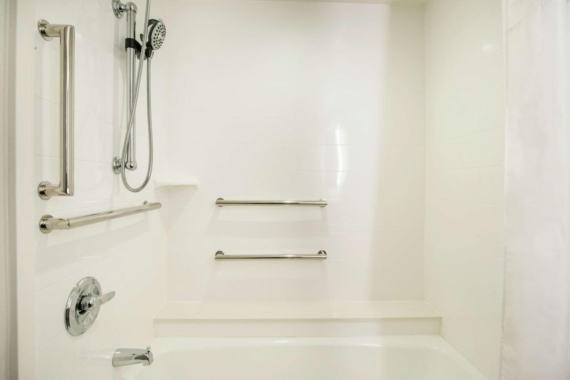 Hampton Inn & Suites Legacy Park-Frisco gallery photo in Frisco, TX — image 14
