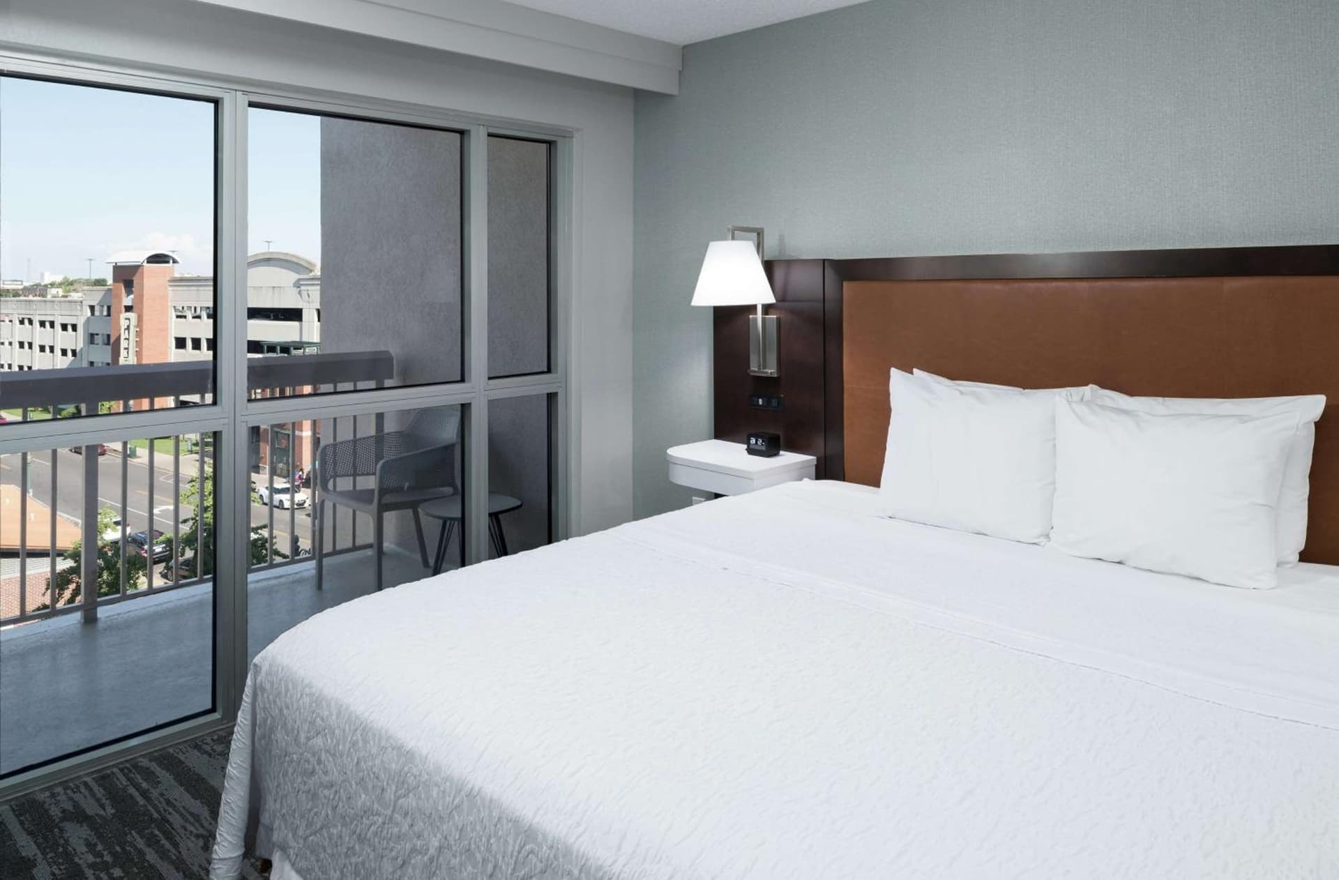 Hampton Inn & Suites Memphis-Beale Street gallery photo in Memphis, TN — image 14
