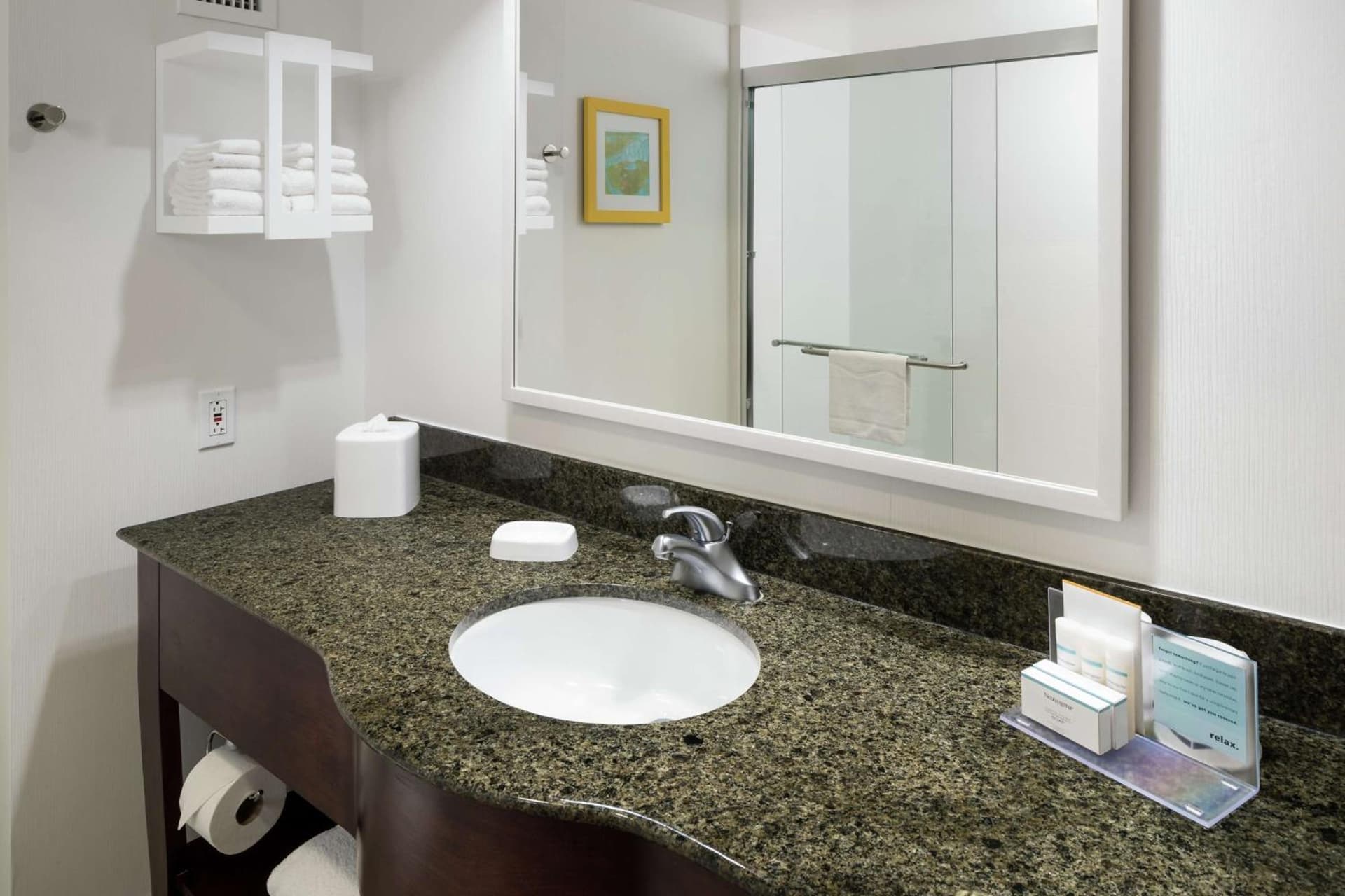 Hampton Inn & Suites Memphis-Beale Street gallery photo in Memphis, TN — image 50