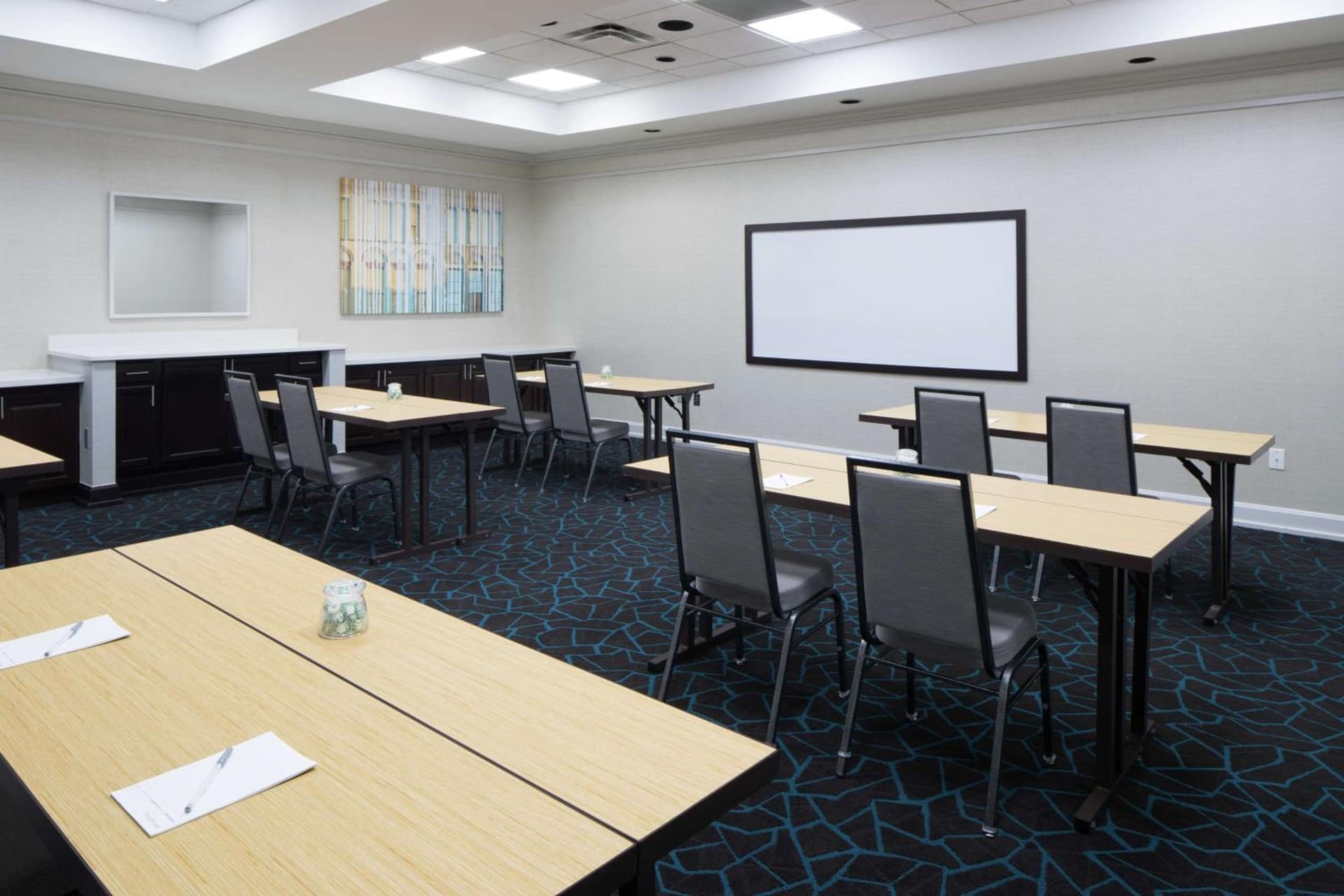 Hampton Inn & Suites Memphis-Beale Street gallery photo in Memphis, TN — image 10