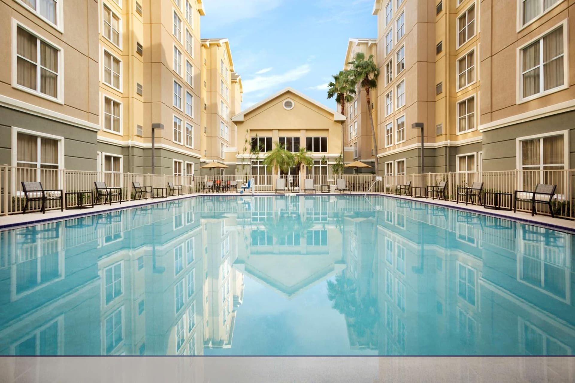 Homewood Suites by Hilton Orlando-International Drive Convention Center interior in Orlando, FL — gallery photo 2