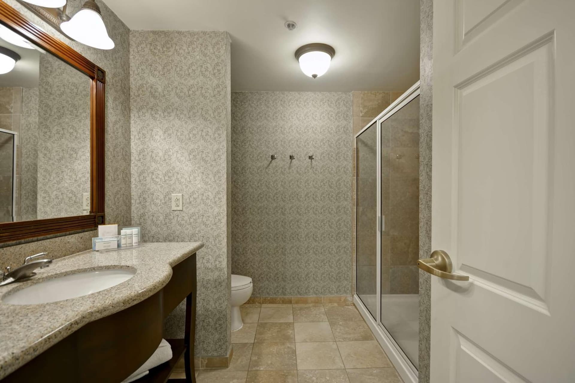 Hampton Inn & Suites Savannah Historic District gallery photo in Savannah, GA — image 57